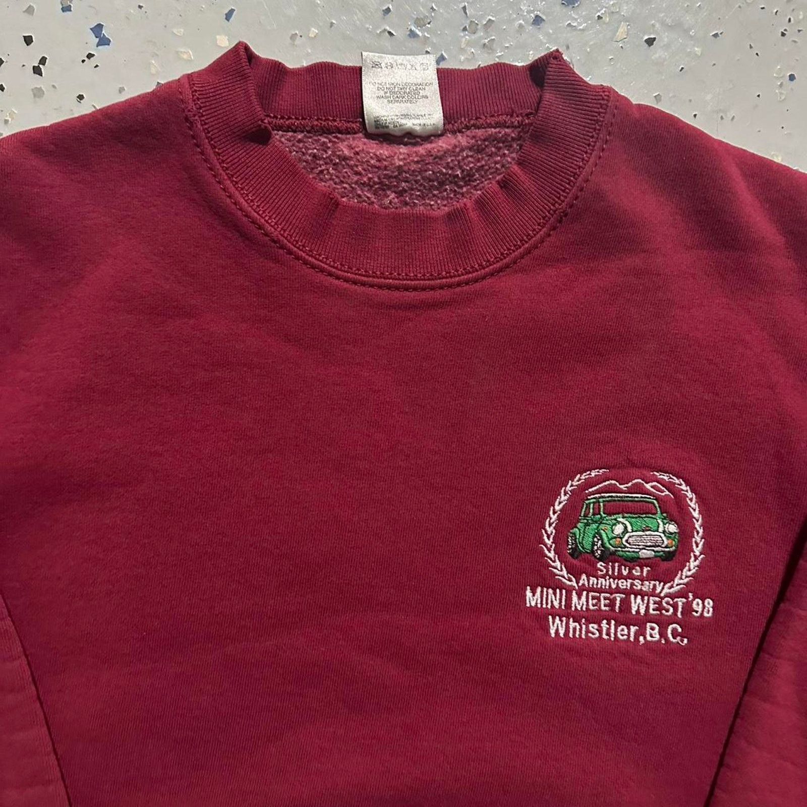 Fruit Of The Loom Vintage Fruit of the Loom 1998 Car Meet Burgundy Sweater Size US L / EU 52-54 / 3 - 2 Thumbnail