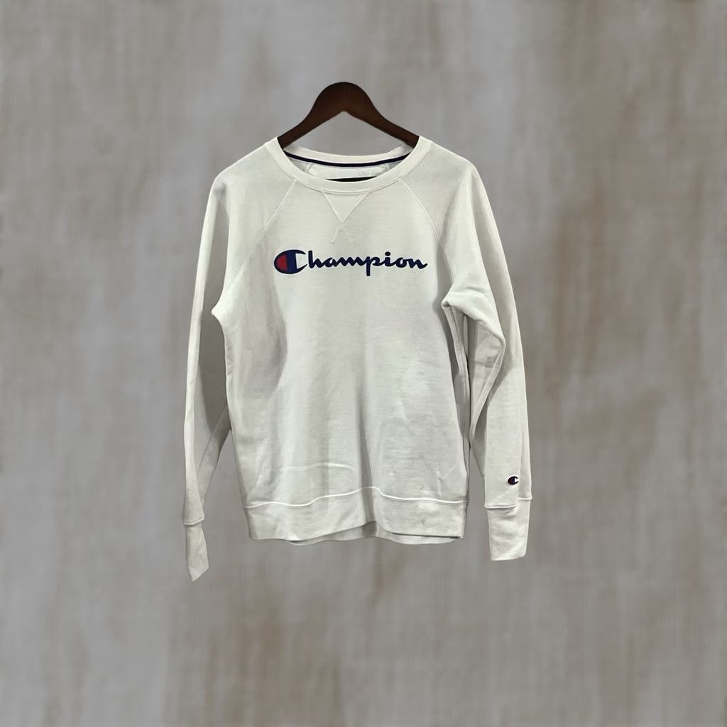Champion VINTAGE? Champion White Athletic Fit Crewneck Sweater Size US L / EU 52-54 / 3 - 1 Thumbnail