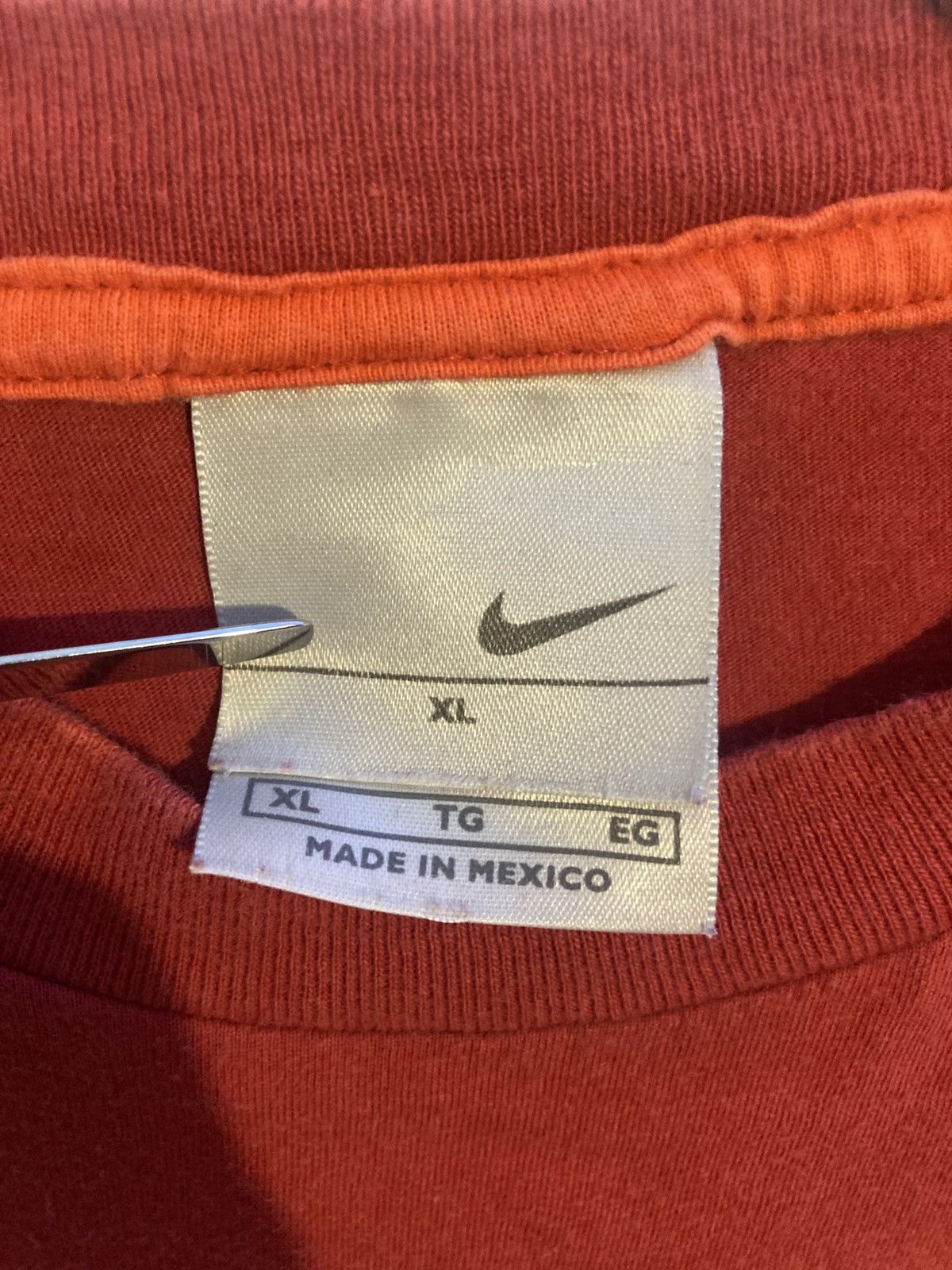 Nike × Vintage Vintage Nike Red Gradient Graphic Tee Size US XL / EU 56 / 4 - 3 Thumbnail