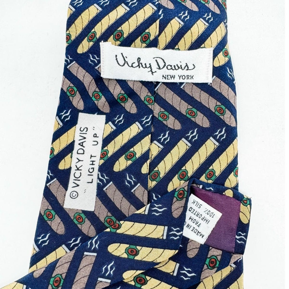 Vicky Davis × Vintage Vicky Davis "Light Up" cigar vintage 100% silk tie 4" w Size ONE SIZE - 2 Thumbnail