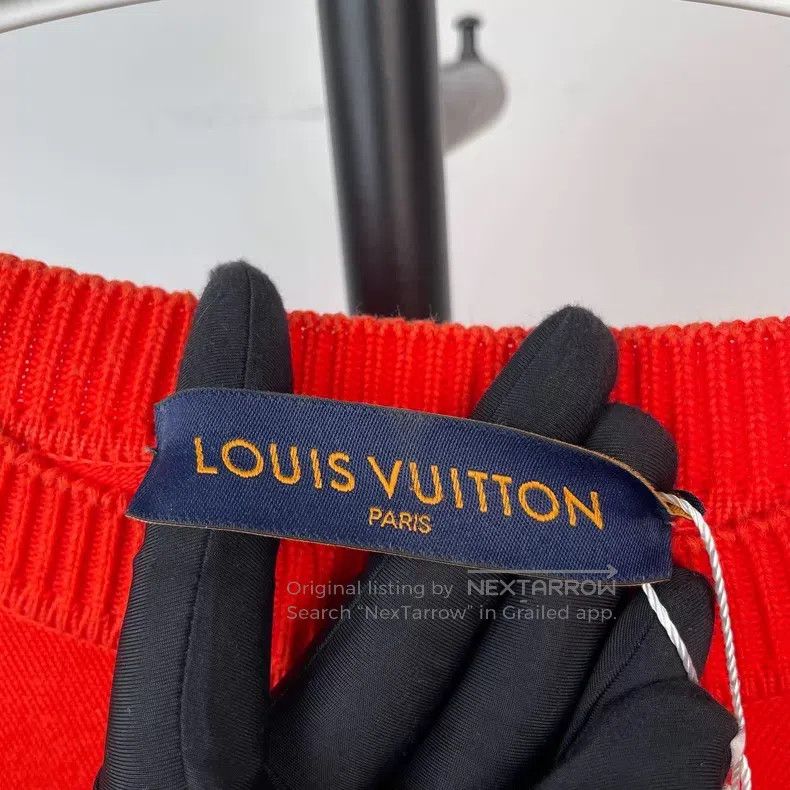 Louis Vuitton Louis Vuitton Pin-embroidered logo knit short sleeve Size US XL / EU 56 / 4 - 7 Thumbnail