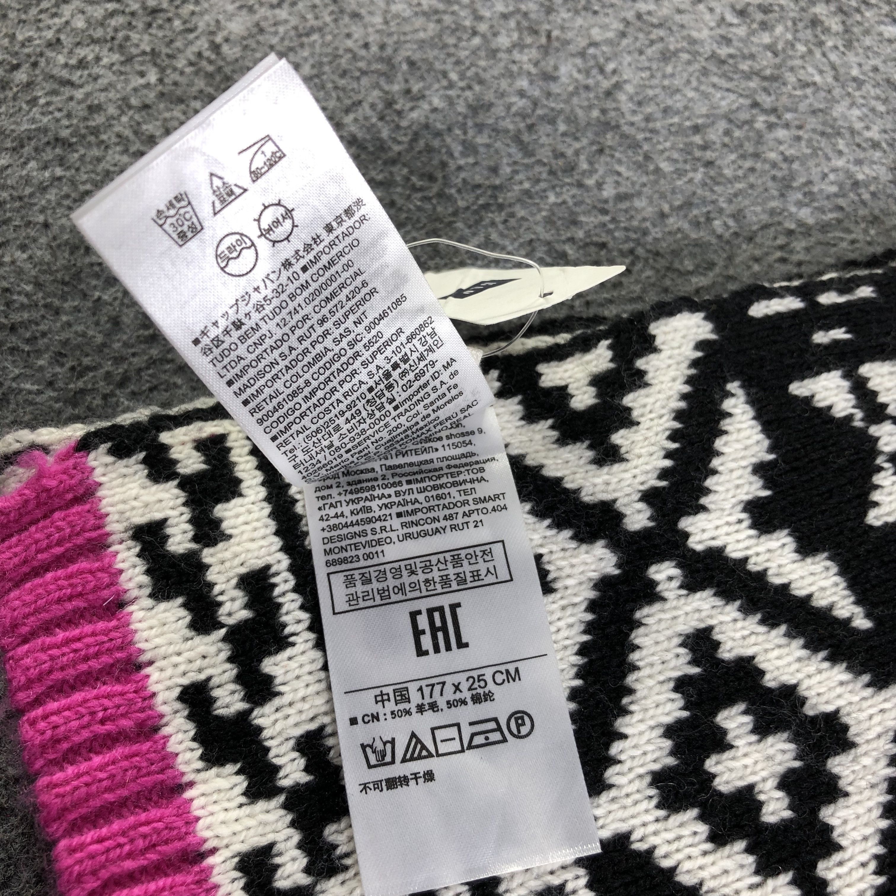 Gap GAP Native Design Wool Scarf Muffler V1350 Size ONE SIZE - 7 Thumbnail