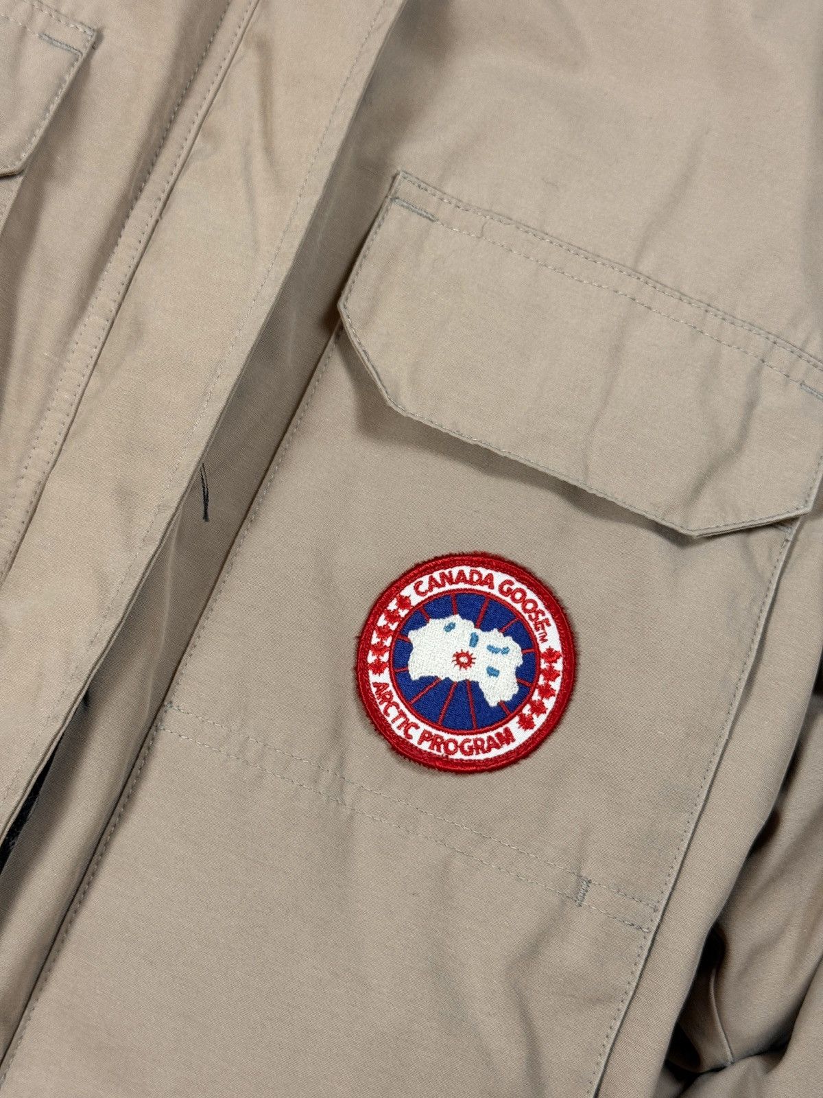 Canada Goose Canada Goose expedition jacket beige puffer no fur Size US S / EU 44-46 / 1 - 3 Thumbnail