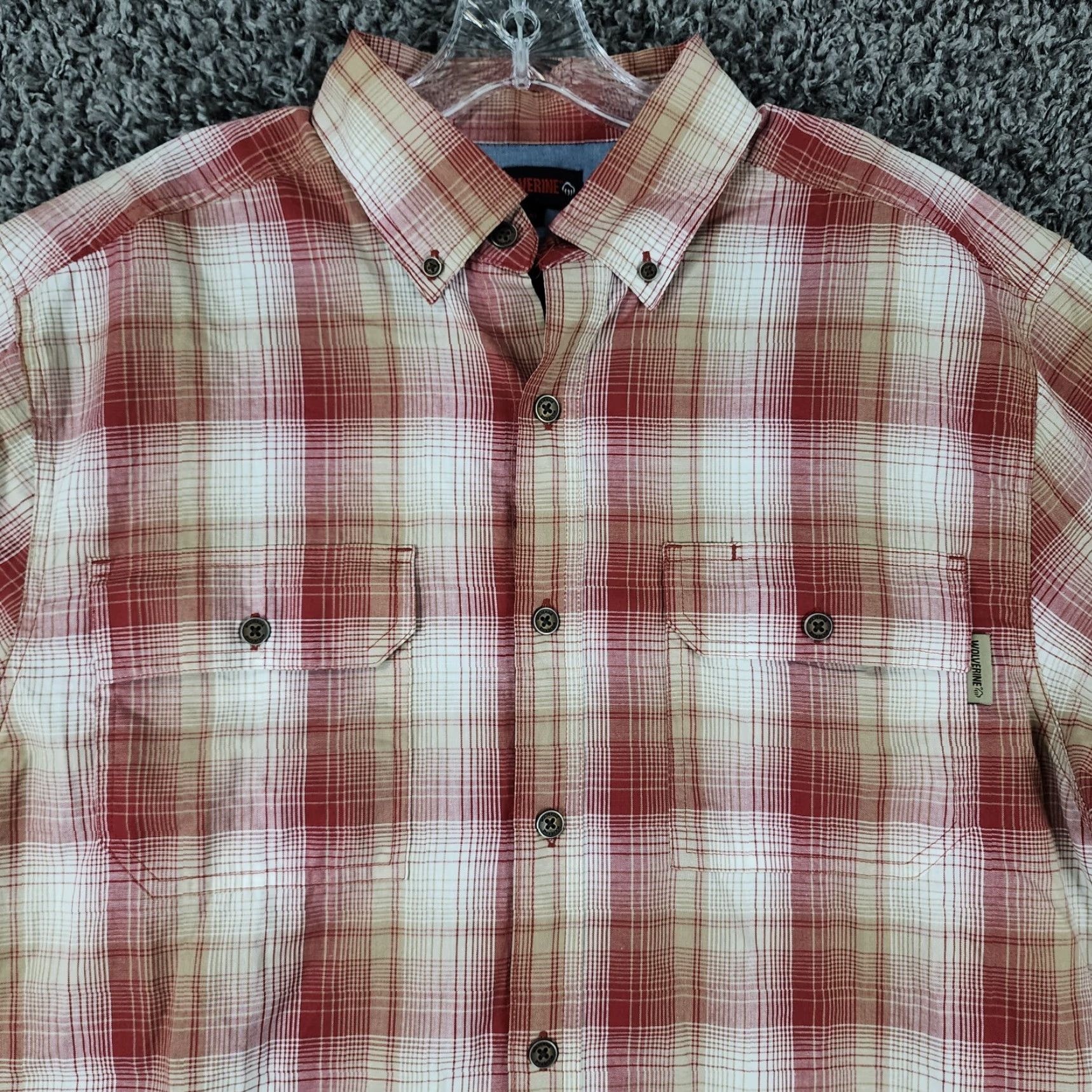 Vintage VINTAGE Wolverine Men's Short Sleeve Shirt L Red Plaid Cotton 90s Button-Up Mens Size US 33 - 4 Thumbnail
