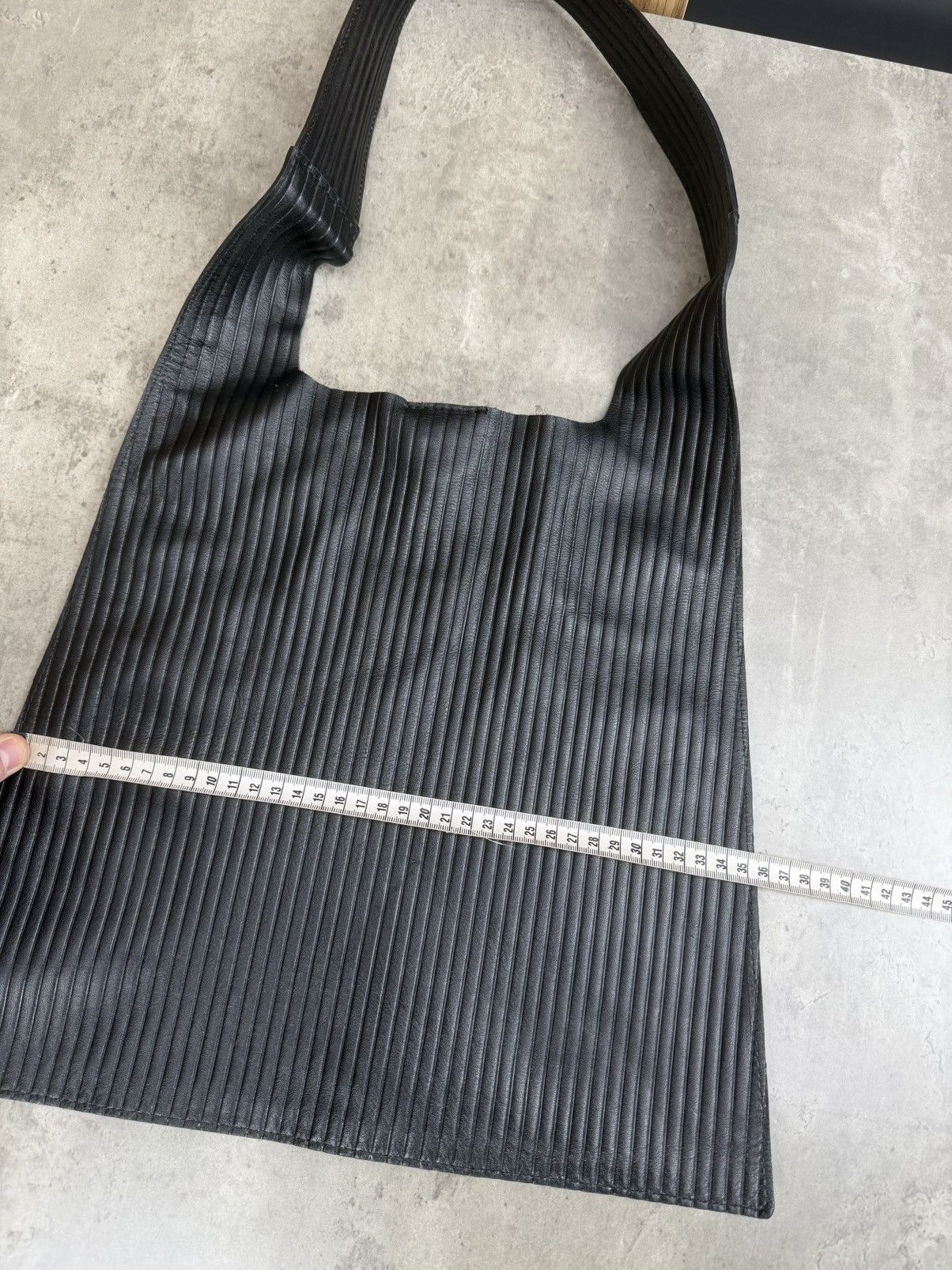Other ALOHAS Black Pleated Leather Hobo Shoulder Bag Size ONE SIZE - 9 Thumbnail