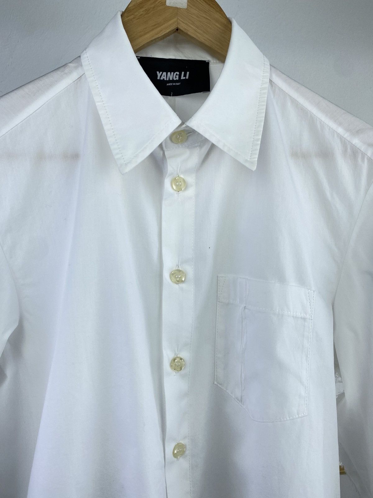 Yang Li AW17 Yang Li Asymetric Back Yoke Rough Edge Button Up Shirt Size US M / EU 48-50 / 2 - 2 Thumbnail