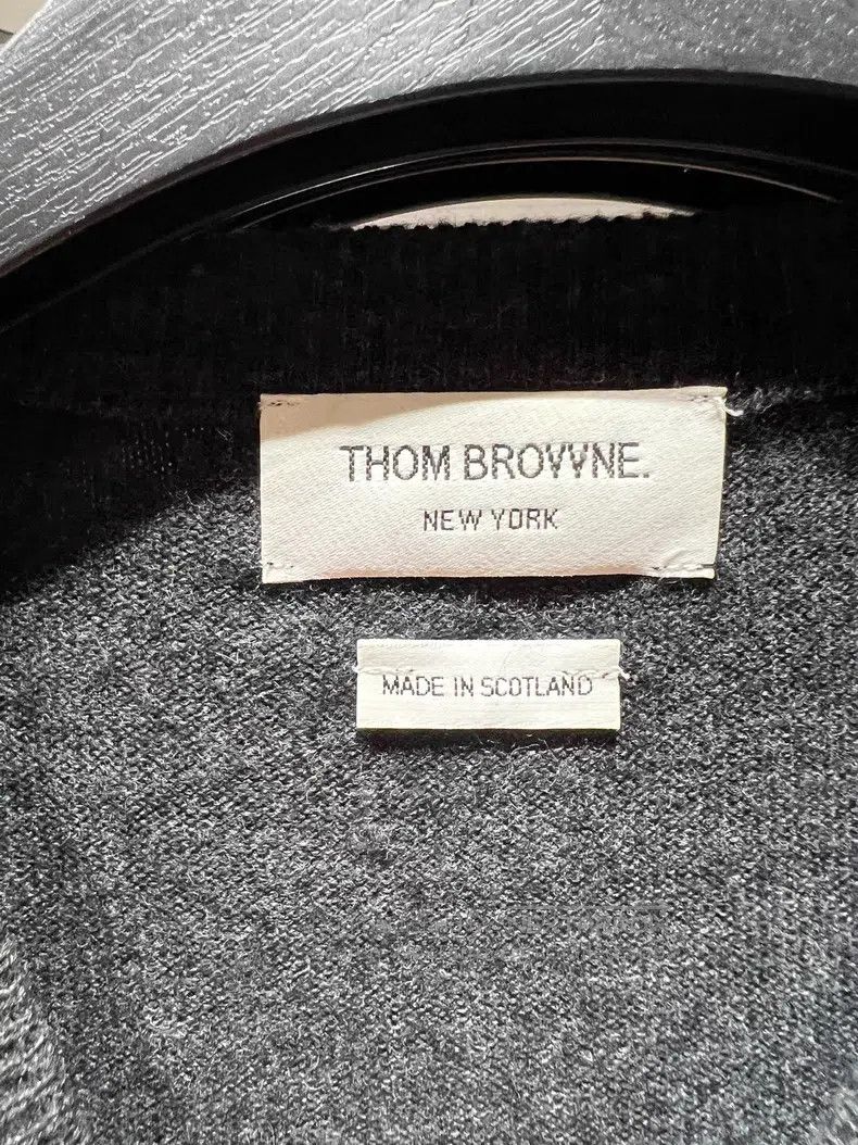 Thom Browne Thom Browne Charcoal Classic Cashmere Sweater Size US XXS / EU 40 - 3 Thumbnail