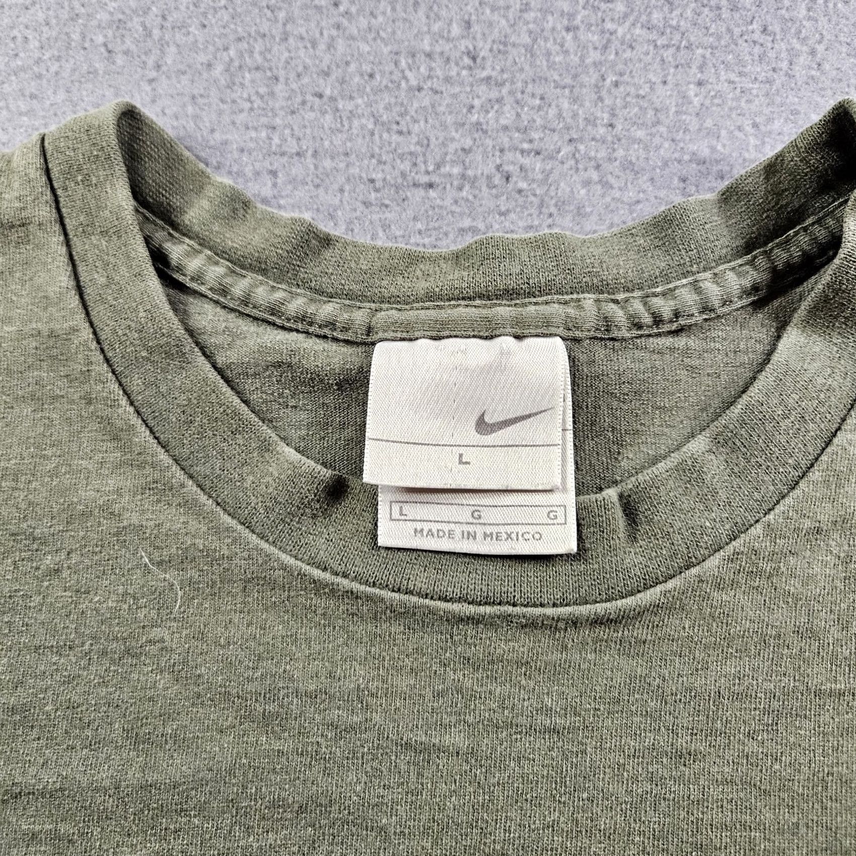 Nike Nike Shirt Mens Large Green Swoosh Logo Embroidered Tee 90s Y2K Casual Cotton Size US L / EU 52-54 / 3 - 3 Thumbnail
