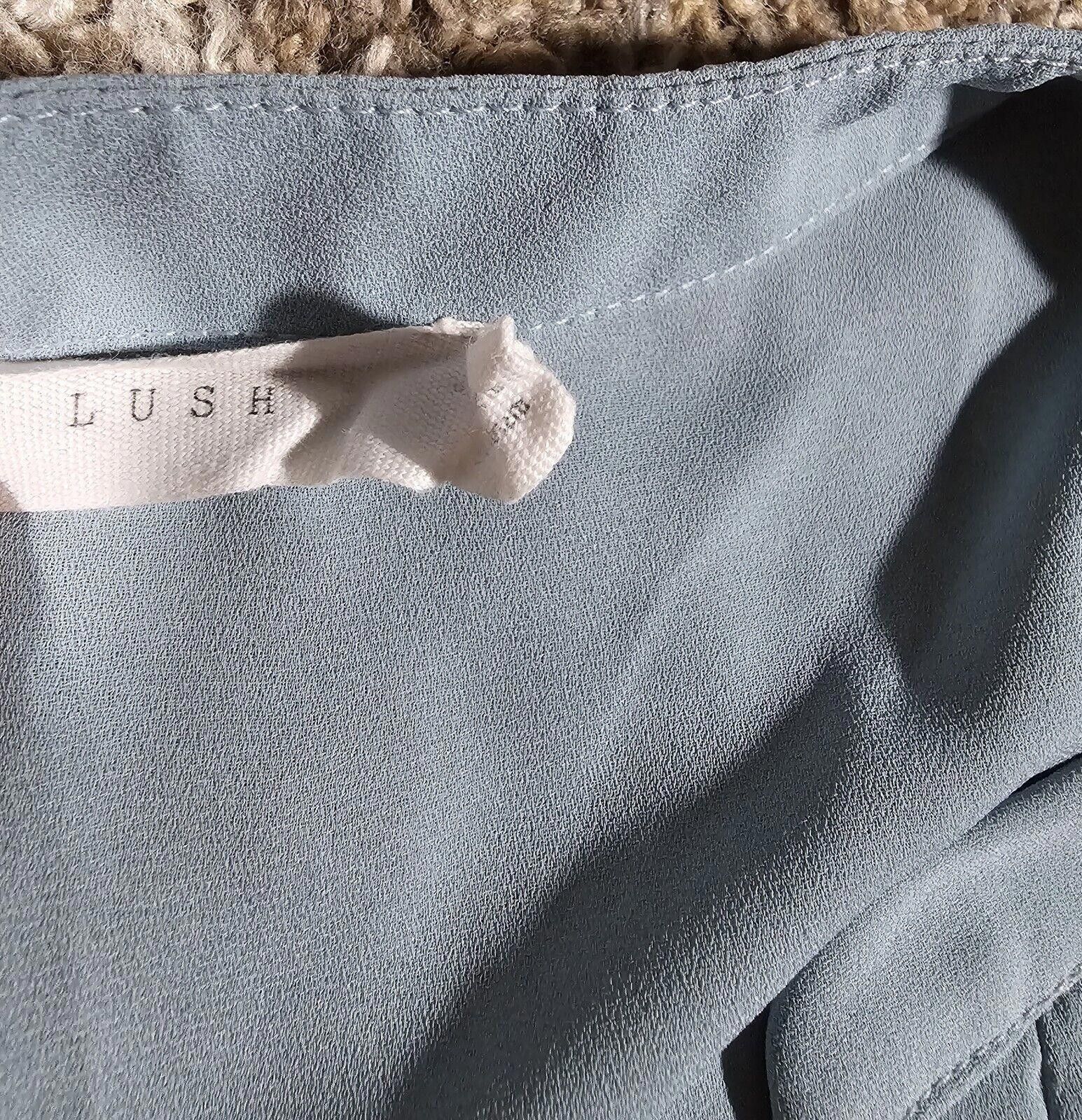 Luchiano Visconti LUSH Blouse Top Women Large Blue Solid Deep V Neck Size L / US 10 / IT 46 - 2 Thumbnail