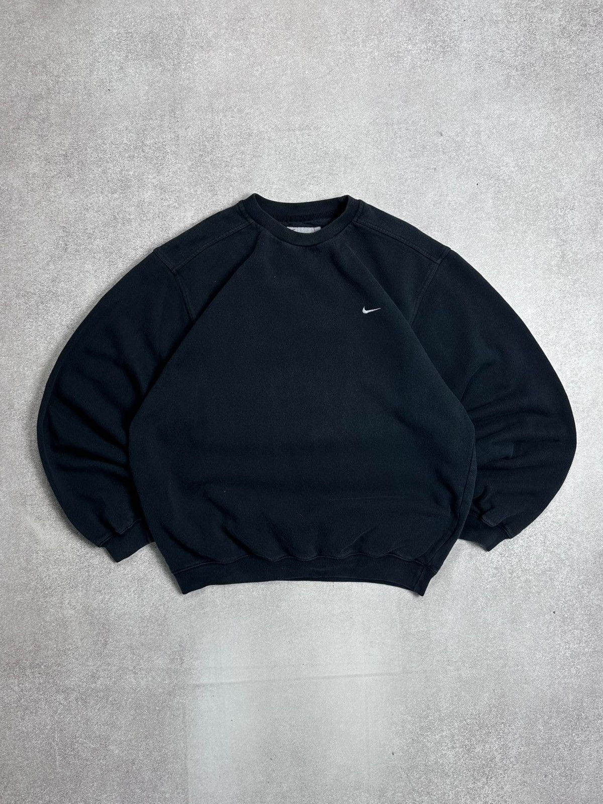 Nike Vintage Nike Swoosh Boxy Sweatshirt Y2K M Size US M / EU 48-50 / 2 - 1 Thumbnail