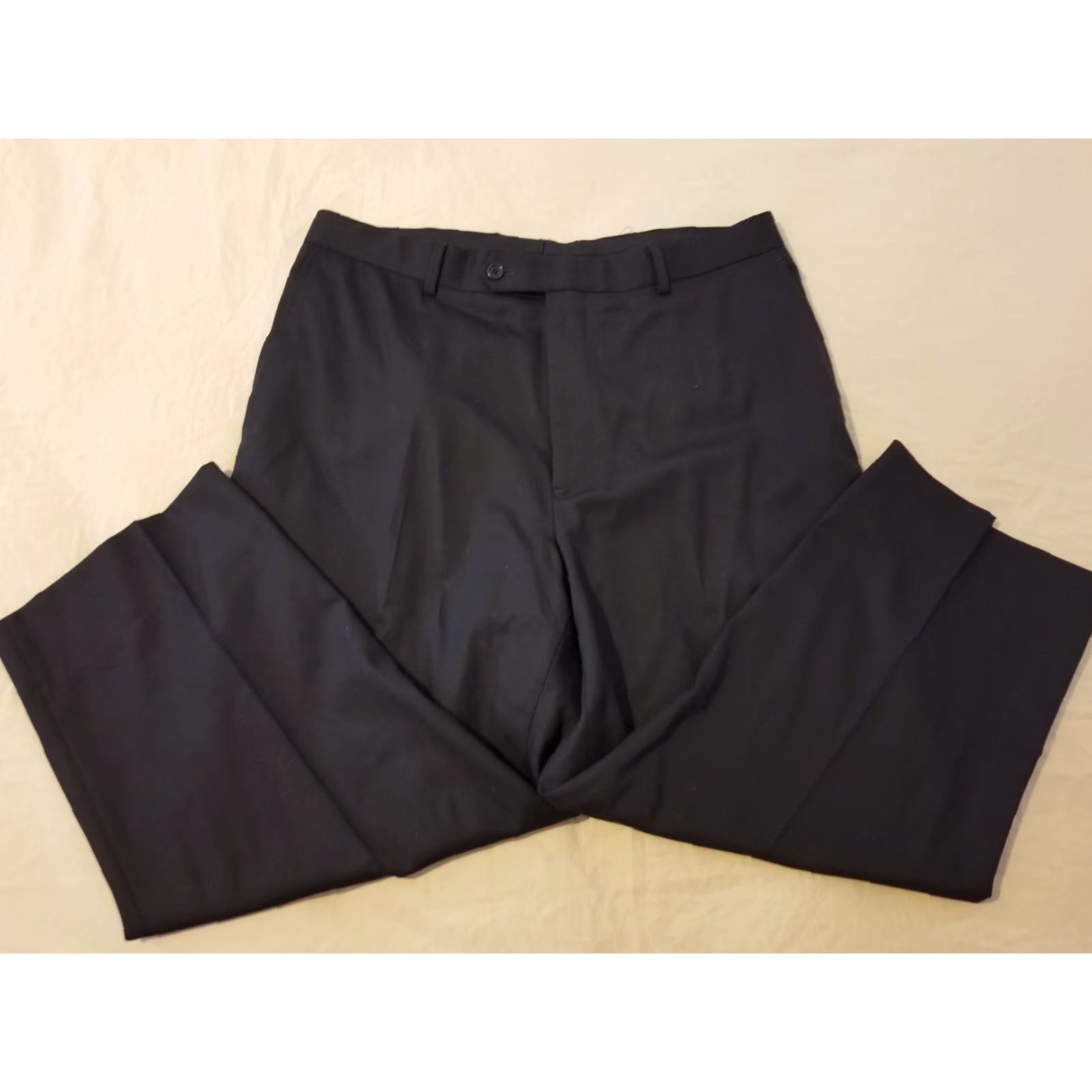 Brooks Brothers Brooks Brothers Pants Mens Dress Pants 36 Inseam 24 Black Wool Slacks Chino Trousers Size 36 Regular Size US 36 / EU 52 - 3 Thumbnail