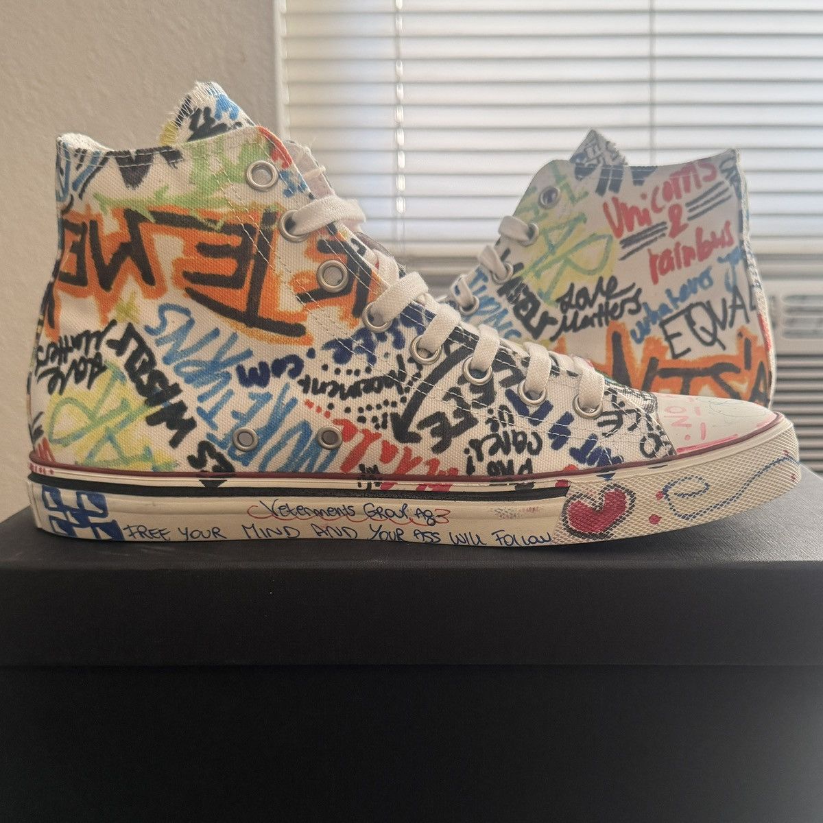 Vetements VETEMENTS White Graffiti High-Top Canvas Sneaker (FW18) Size US 9 / EU 42 - 3 Thumbnail