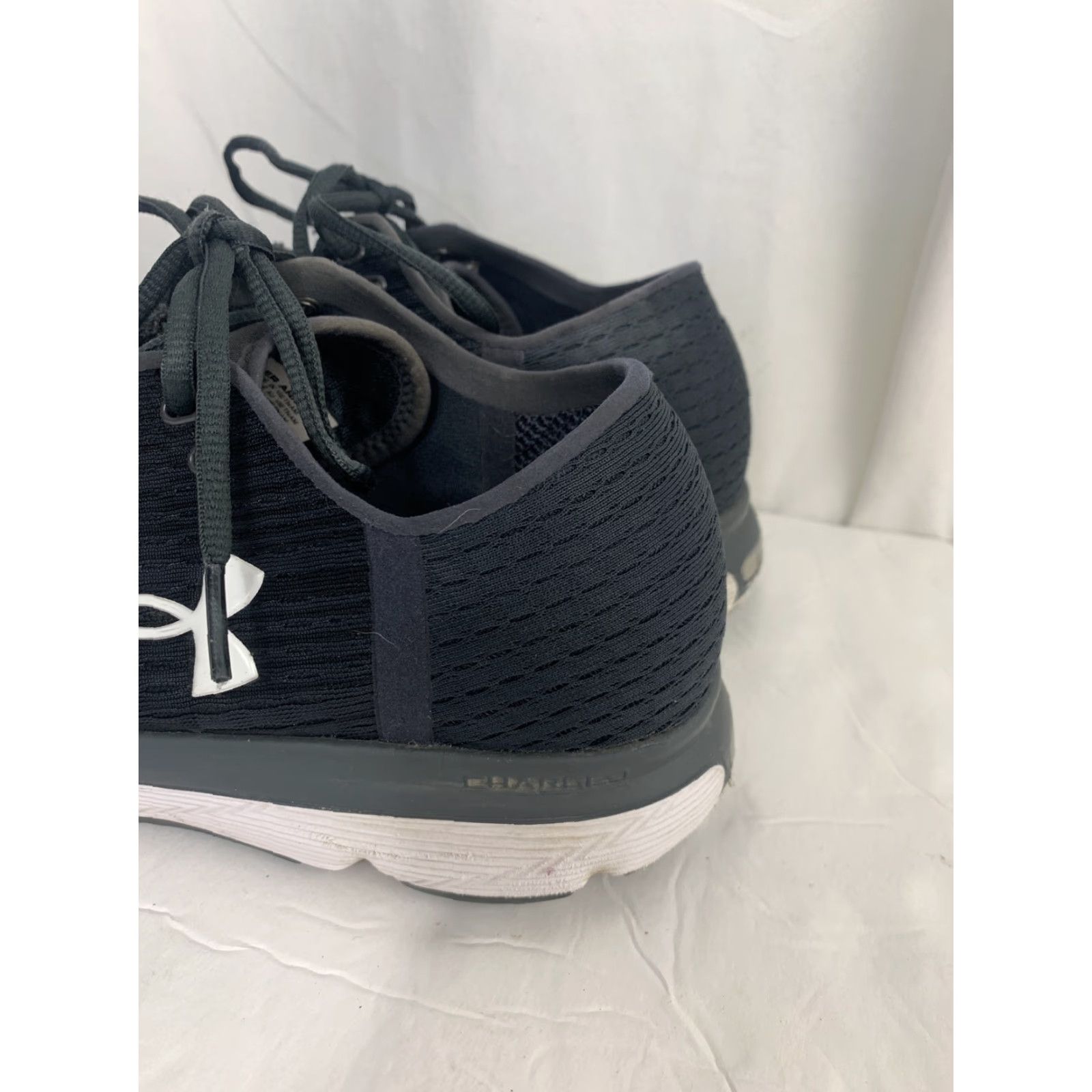 Under Armour VINTAGE Under Armour Speedform Velociti Black Graphic Mens Running Trainer 1298572 Sz 12 Size US 11 / EU 44 - 7 Thumbnail