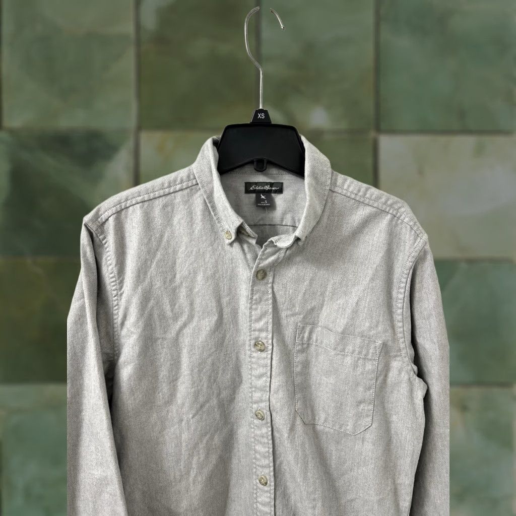 Eddie Bauer VINTAGE Eddie Bauer Work Shirt Mens S Gray Cotton Twill Button-Down L/S Size US S / EU 44-46 / 1 - 1 Thumbnail