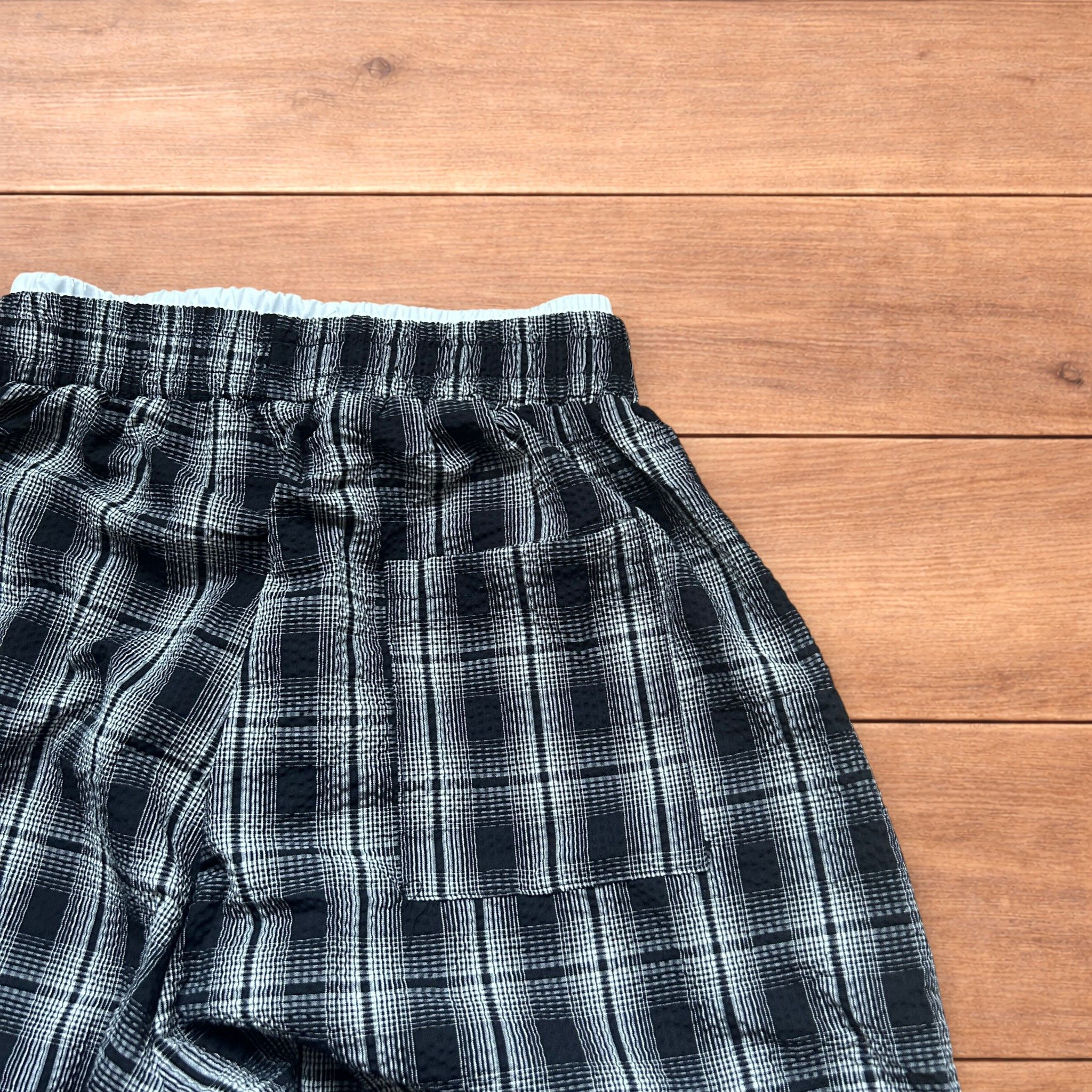 Japanese Brand Baggy wide leg checkered lounge pants in black/white. Size US 32 / EU 48 - 4 Thumbnail