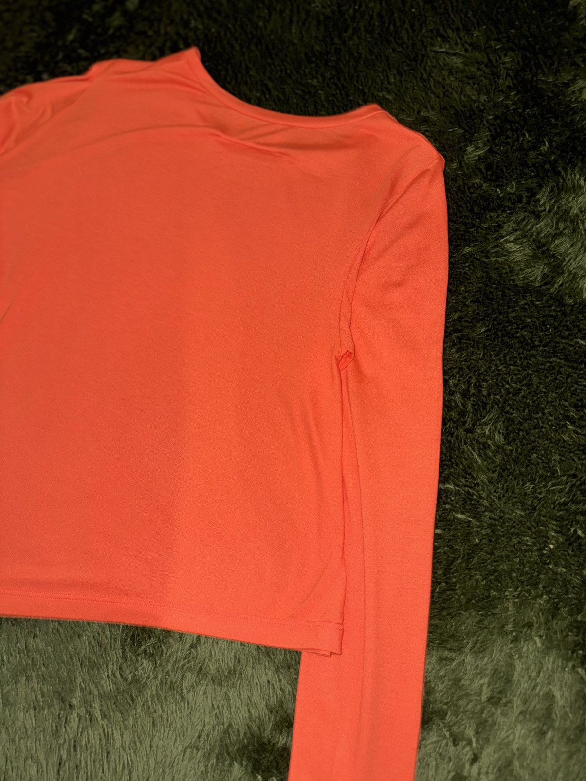 MM6 [XS] MM6 Maison Margiela Cut-Out Asymmetric Long Sleeve Size XS / US 0-2 / IT 36-38 - 9 Thumbnail