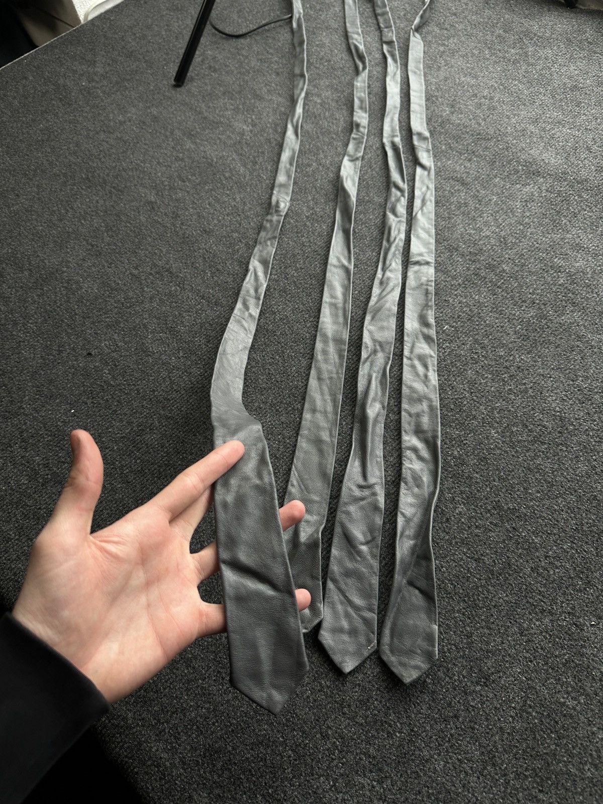 Other 🚨 LEATHER GRAY ITALY TIE LUXURY VNTG RARE OLD MONEY Size ONE SIZE - 1 Thumbnail