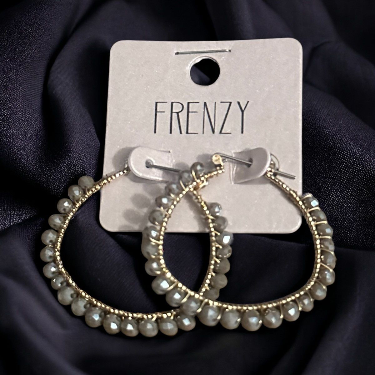Other Frenzy beaded hoop earrings Size ONE SIZE - 1 Thumbnail