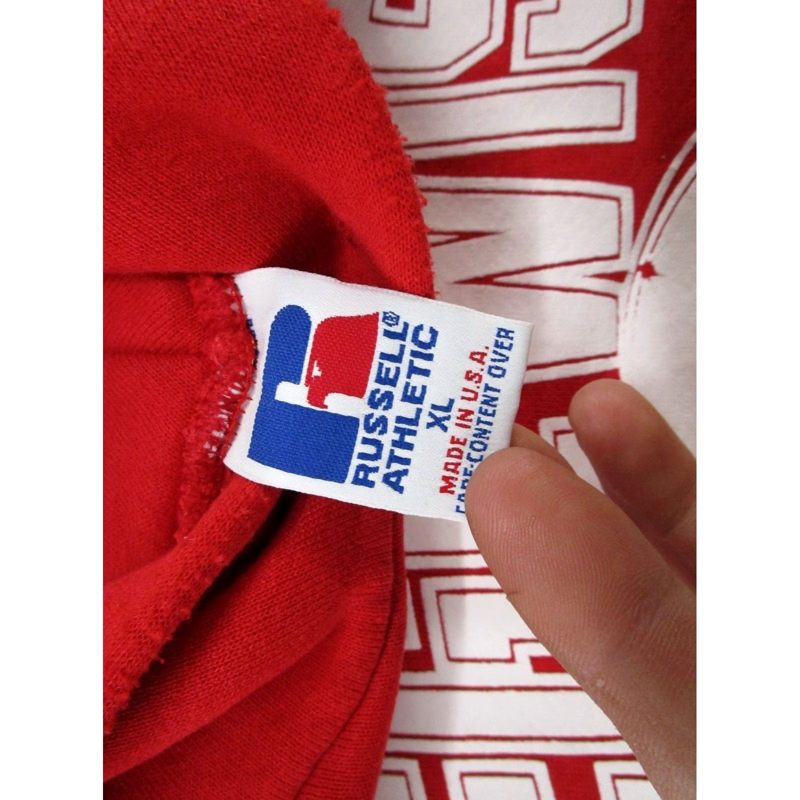 Russell Athletic VINTAGE Russell Athletic Hoodie Shirt Adults XL Red 90s Sports Football Mens Hooded Pullover Size US XL / EU 56 / 4 - 4 Thumbnail