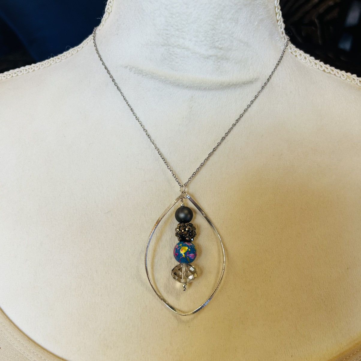 Handmade Handcrafted vintage bead dangle open ring on chain necklace Size ONE SIZE - 3 Thumbnail