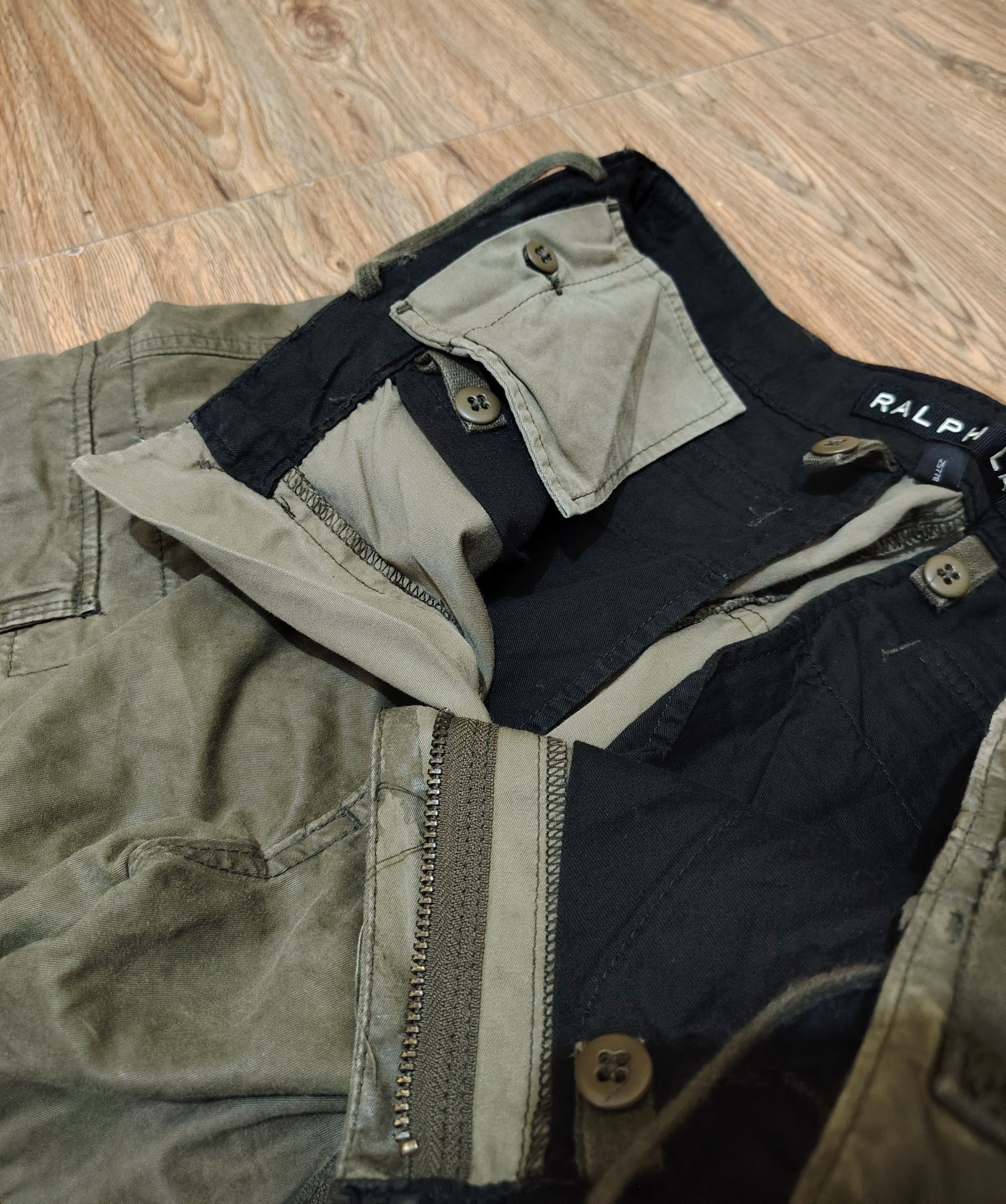 Ralph Lauren RALPHLAUREN-BlackLabel- 'The Courier' Waxed Biker Cargo Pant Size US 33 - 8 Thumbnail