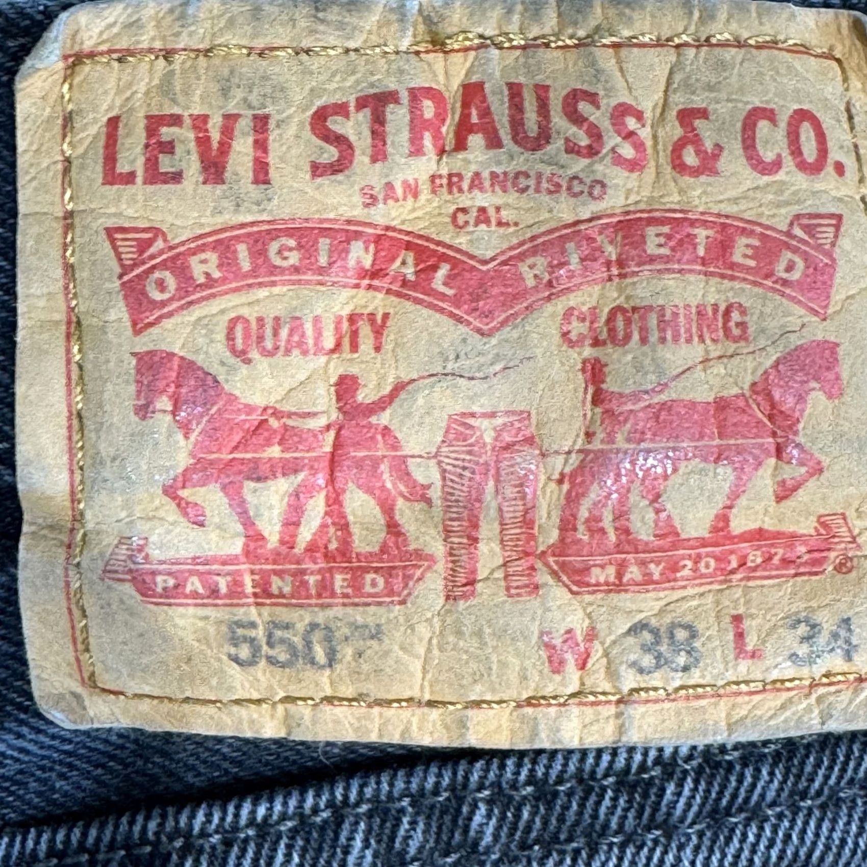 Levi's VINTAGE Levi's 550 Jeans Mens 38x34 Black Relaxed Fit Tapered Leg Denim Pants Riveted Levi's 550 logo retro 5-pocket Mens Regular Jeans Black Clothing Size US 38 / EU 54 - 3 Thumbnail