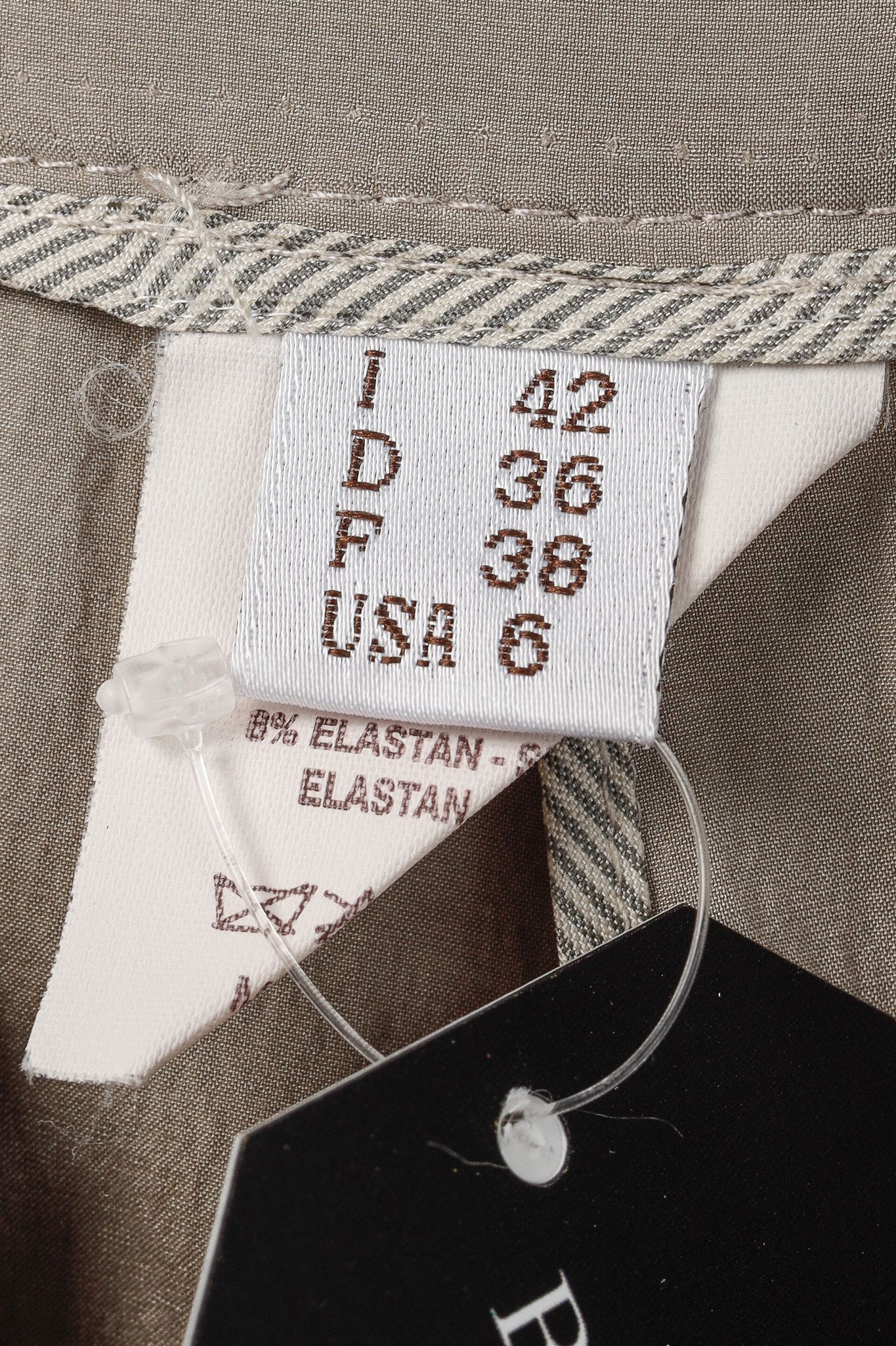 Brunello Cucinelli Brunello Cucinelli Taupe Silk Pleated Trousers Size 28" / US 6 / IT 42 - 9 Thumbnail