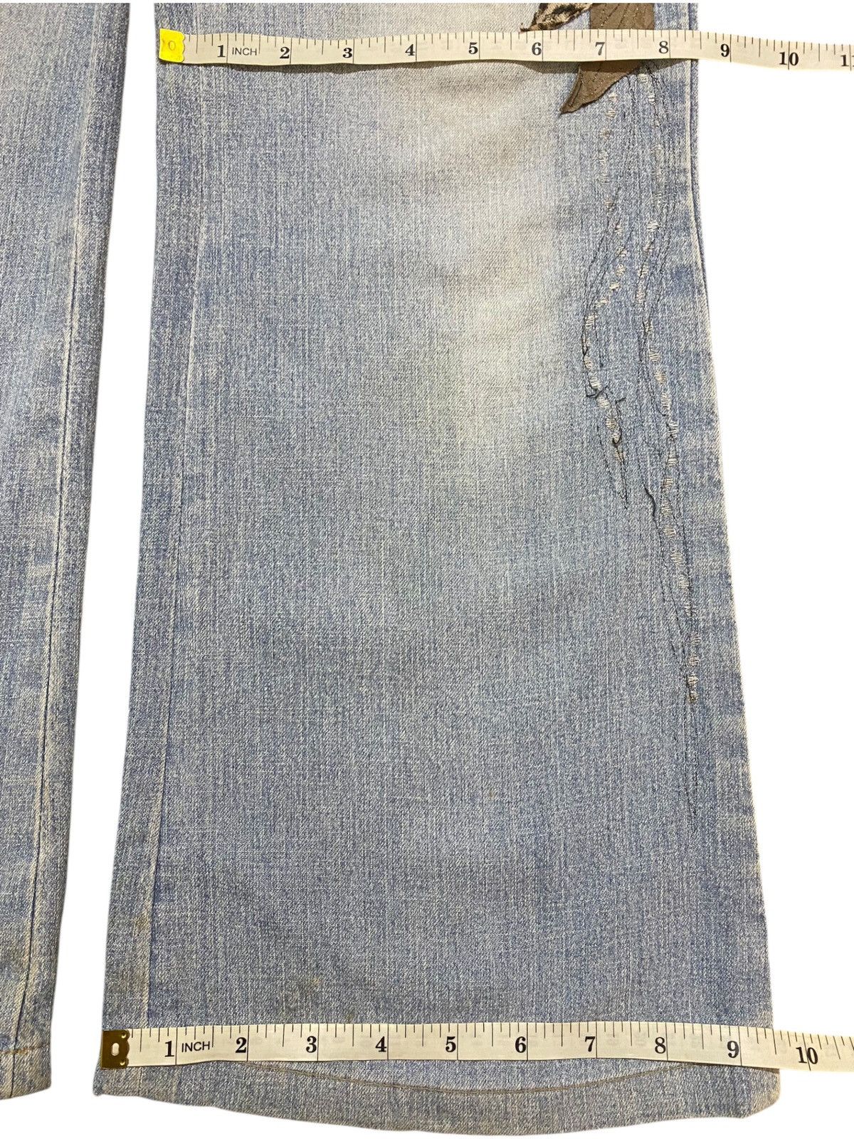 Japanese Brand Vintage Japanese Brands Patched Flare Soft Jeans Size US 29 - 12 Thumbnail