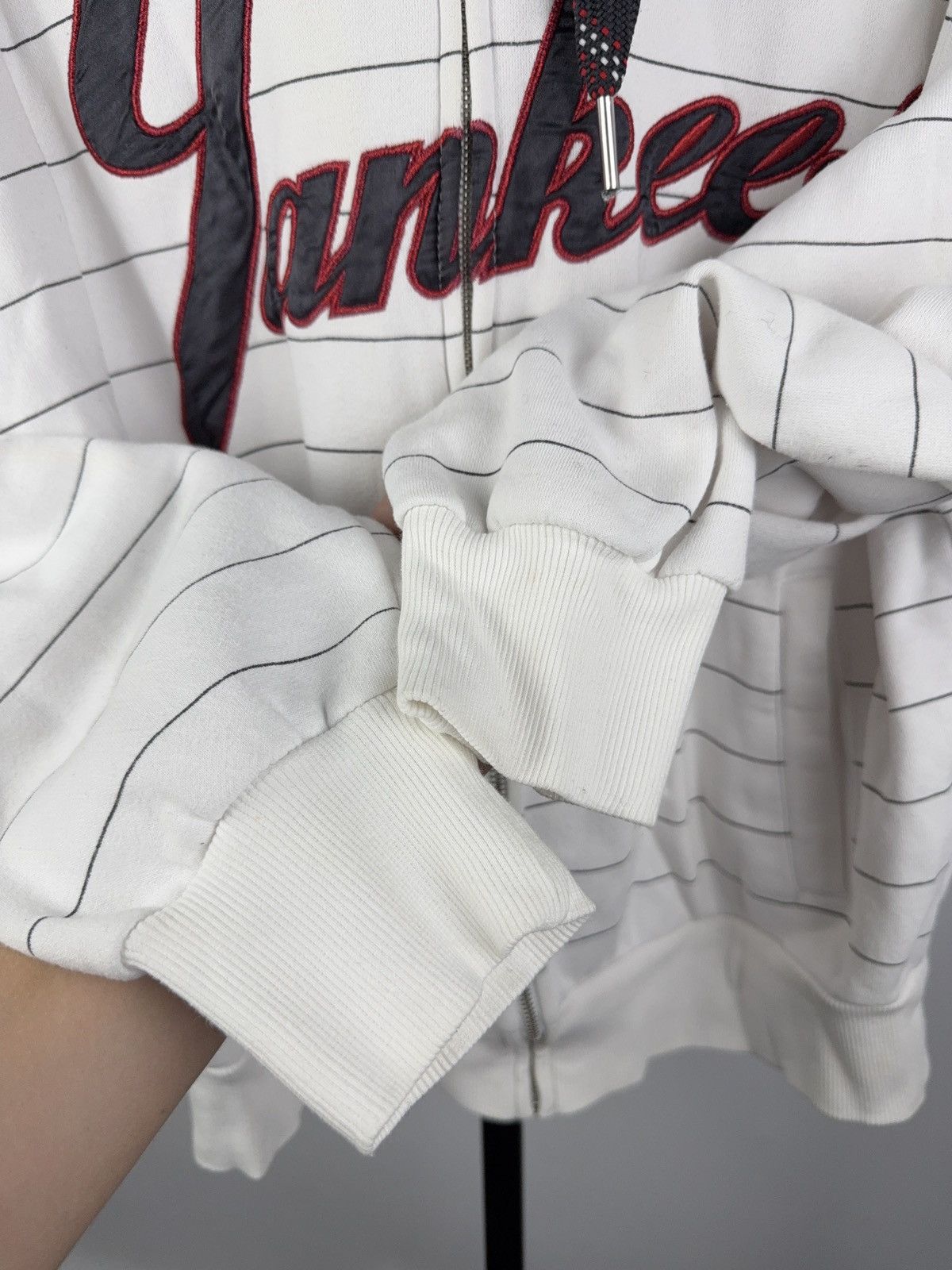 Majestic 00s Vintage Majestic Cooperstown NY Y2K Yankees Zip Hoodie Size US L / EU 52-54 / 3 - 9 Thumbnail