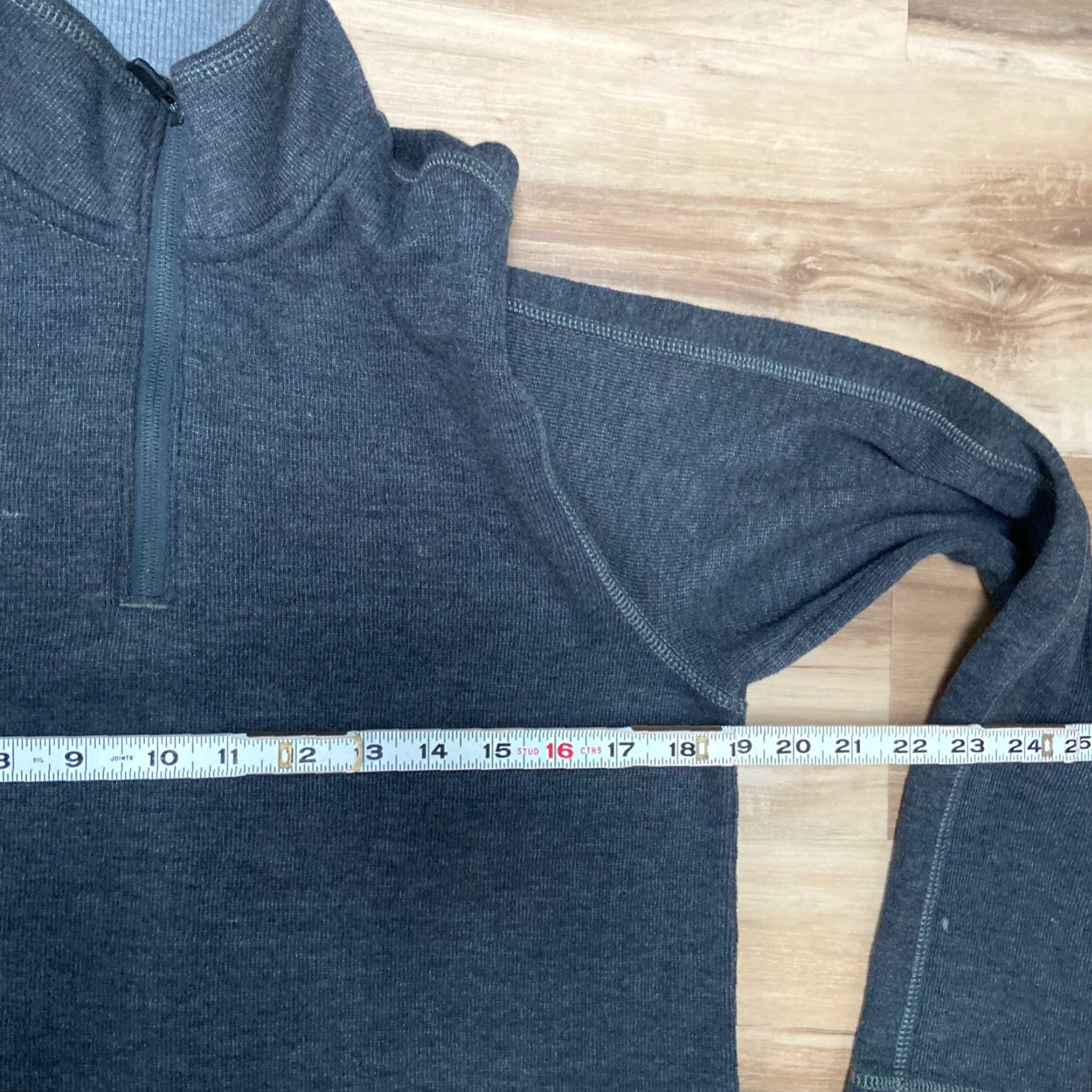 Eddie Bauer VINTAGE Eddie Bauer Sweater Mens Small 1/4 Zip Mock Neck Gray Long Sleeve Size US S / EU 44-46 / 1 - 7 Thumbnail