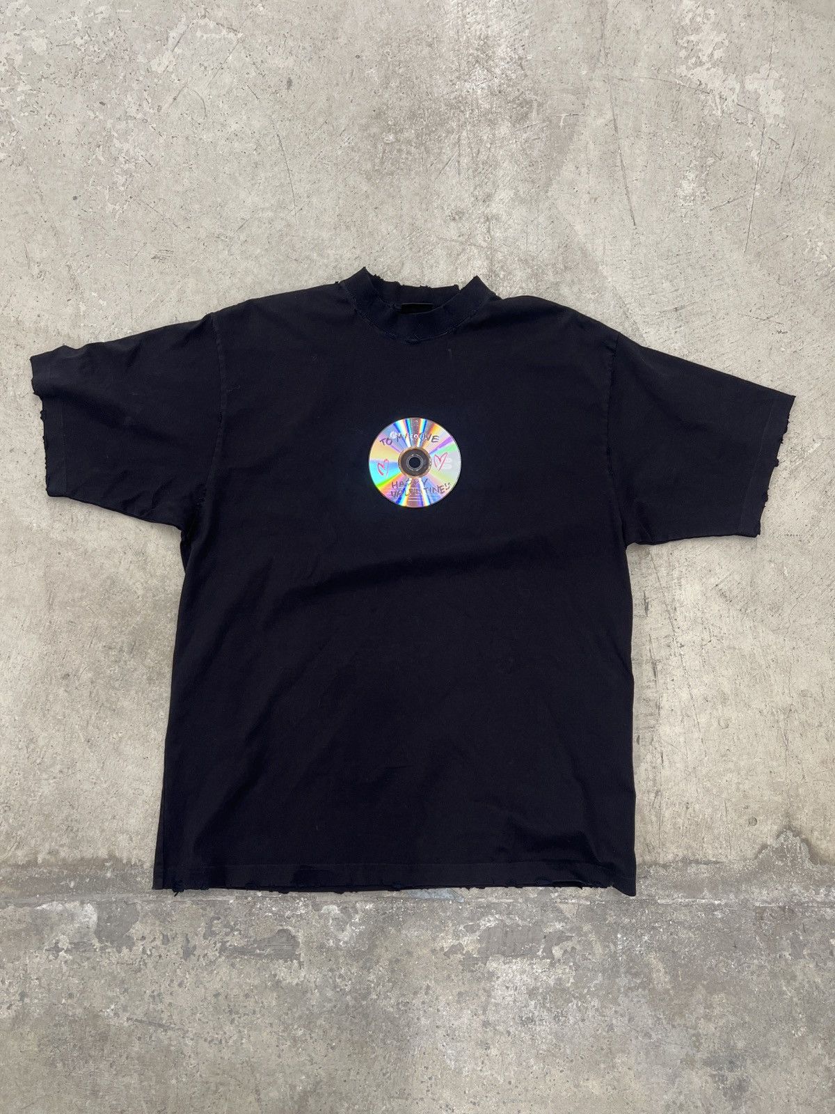Balenciaga Balenciaga Valentine's Day Limited Edition T-Shirt Size US S / EU 44-46 / 1 - 1 Thumbnail