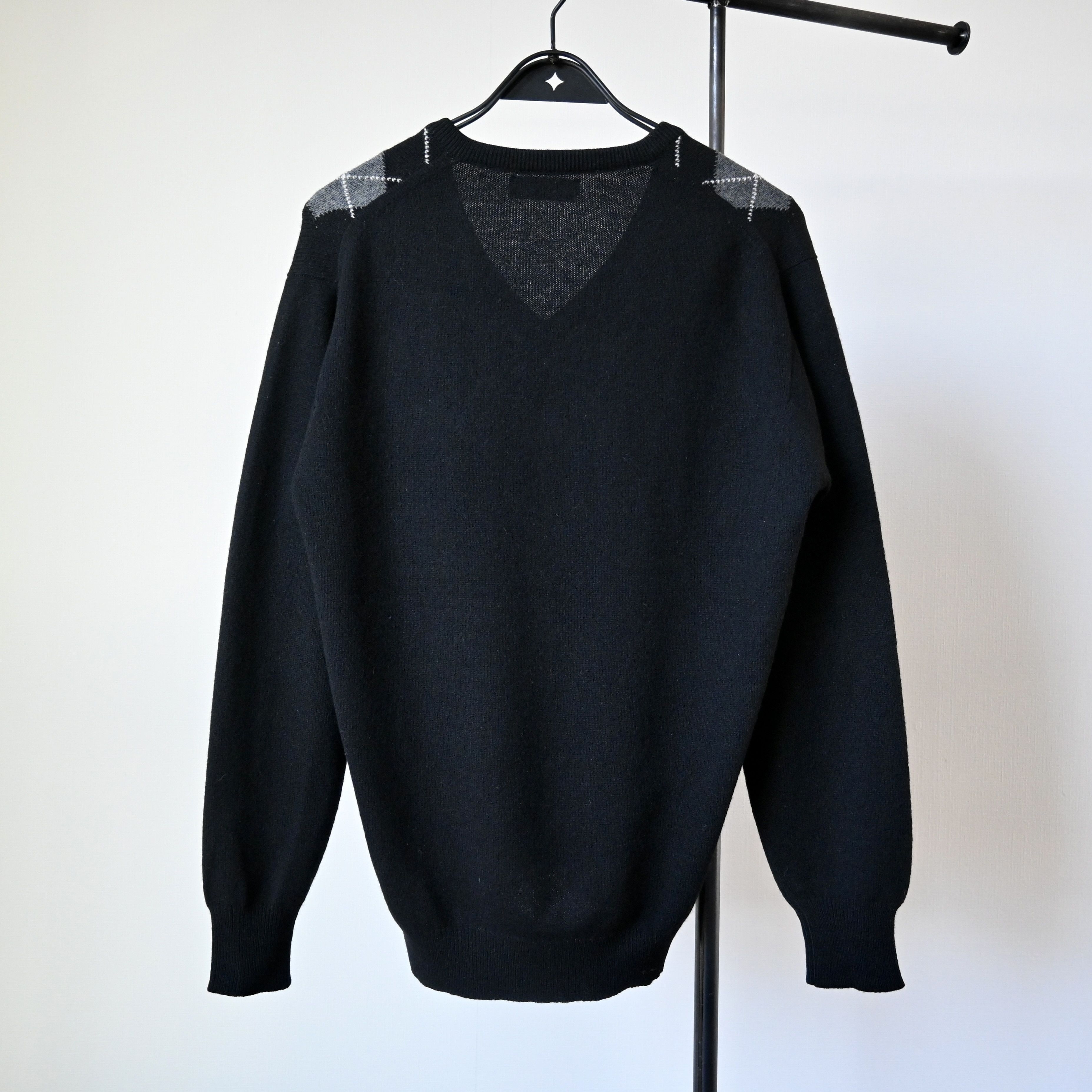 Lyle & Scott VTG Lyle&Scott monochrome argyle sweater, made in Scotland Size US M / EU 48-50 / 2 - 2 Thumbnail