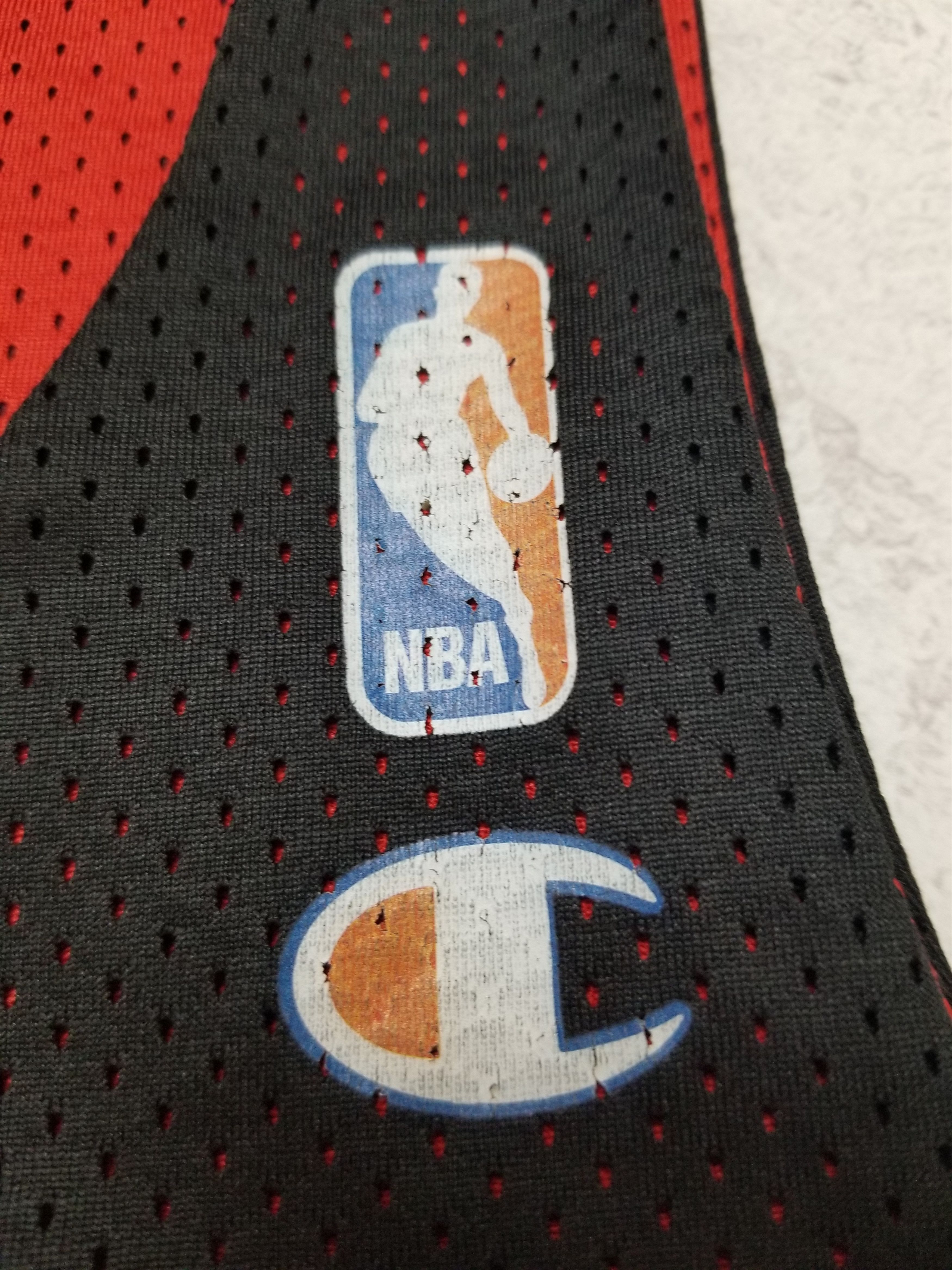 Champion VTG Reversible Chicago Bulls NBA Basketball Jersey Size US XXS / EU 40 - 10 Thumbnail