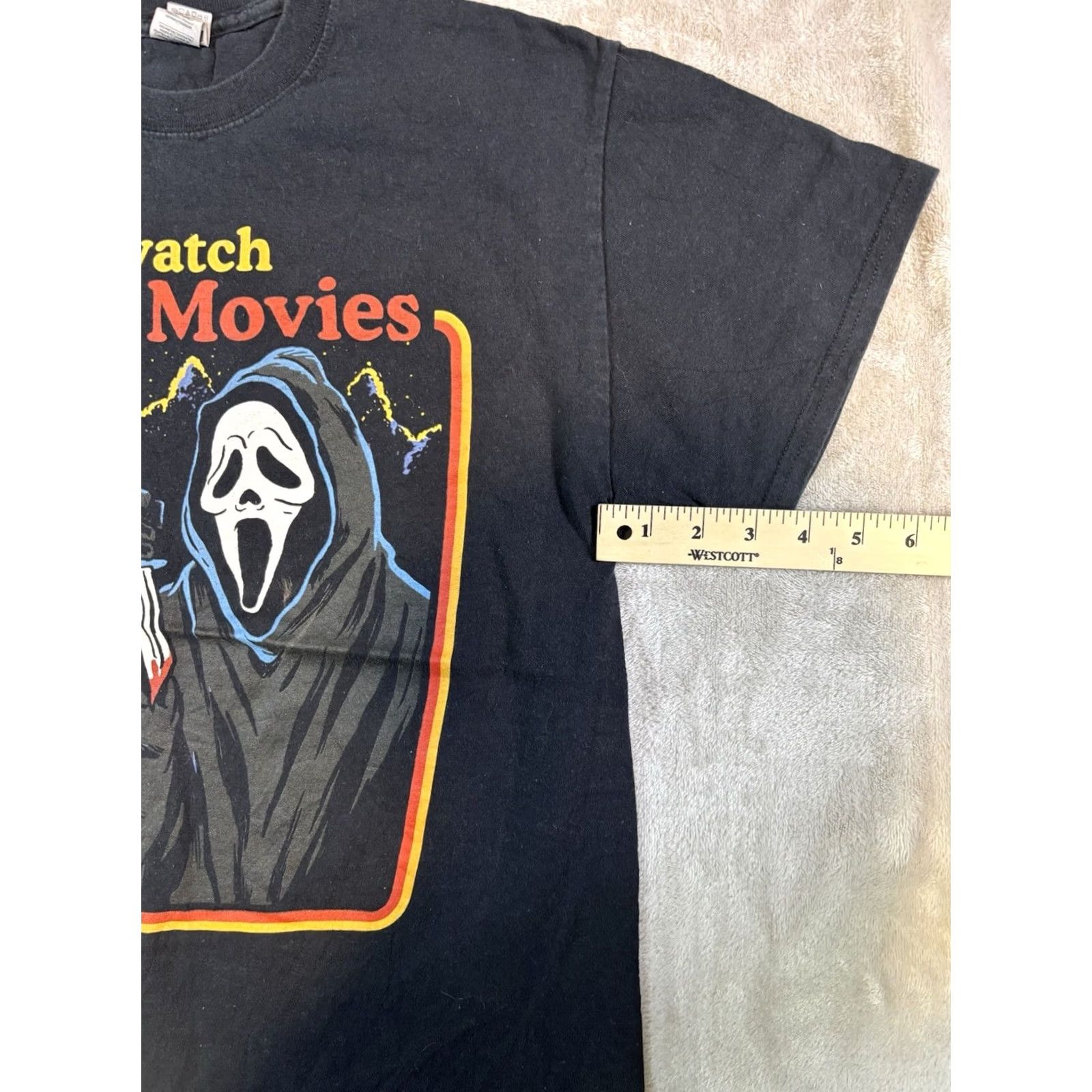 Gildan Scream Ghostface "Let's Watch Scary Movies" Graphic Tee | Size M | Black | Cotton & Polyester | Gildan 5000 | Horror | Short Sleeve | Crew Neck | Men Size US M / EU 48-50 / 2 - 4 Thumbnail