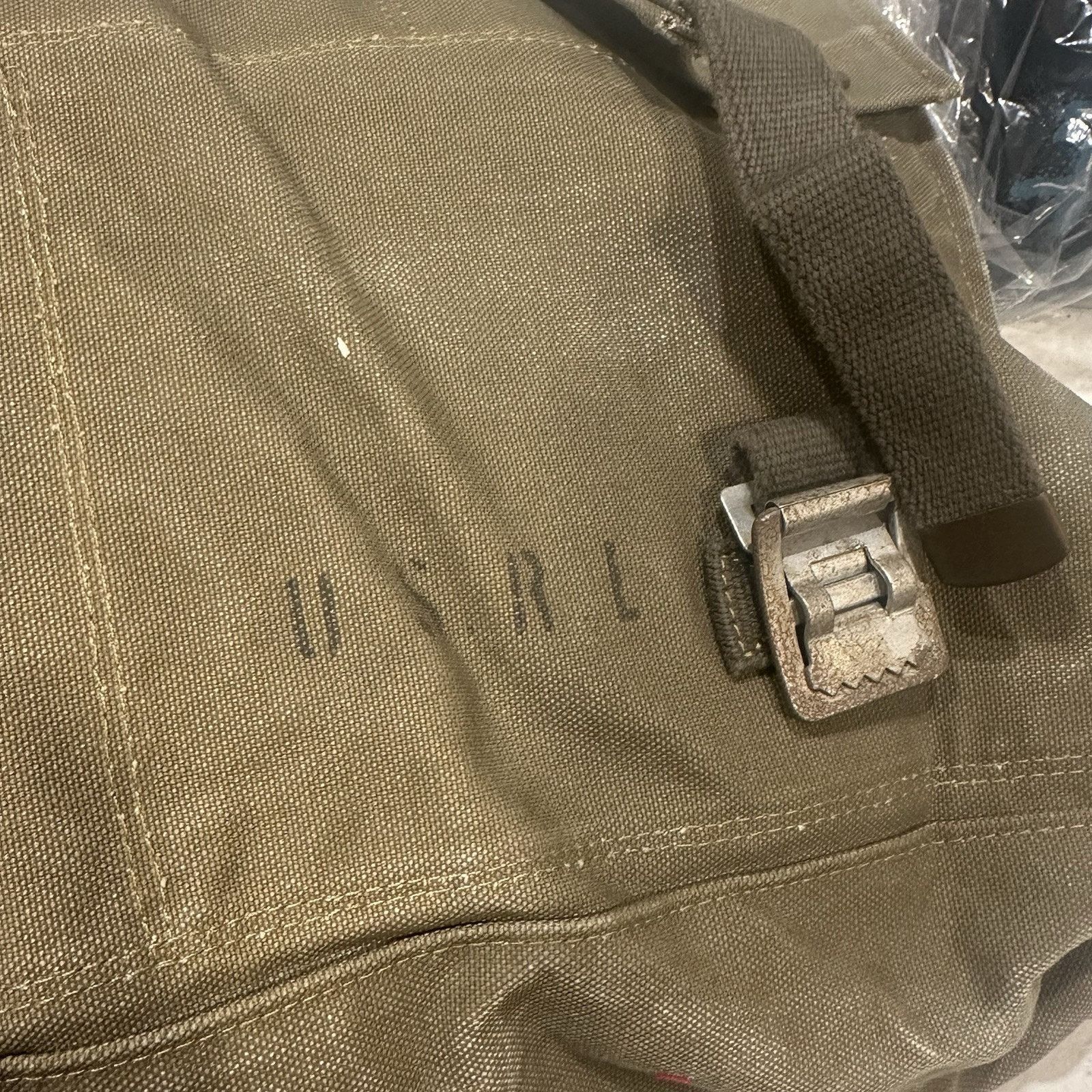Ralph Lauren NWT Ralph Lauren Distressed Military Canvas Messenger Bag Size ONE SIZE - 11 Thumbnail
