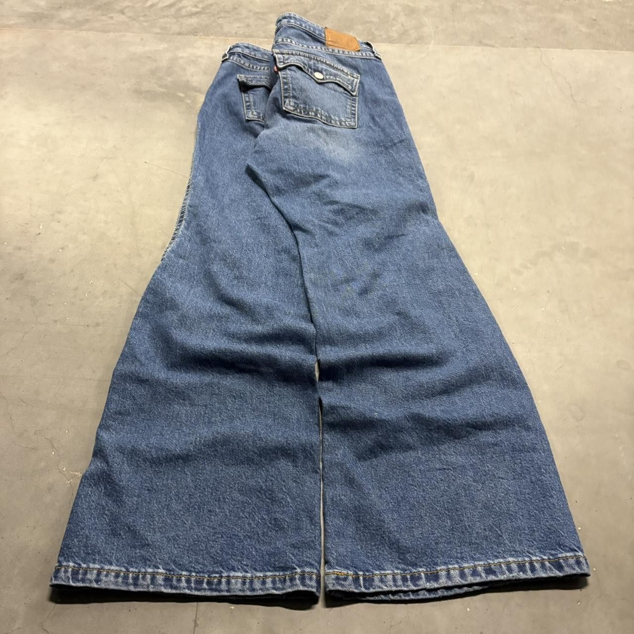 Vintage Crazy Vintage Y2K/2000s Flared Wideleg Bootcut Medium Blue Wash Denim Jeans! Size US 36 / EU 52 - 6 Thumbnail