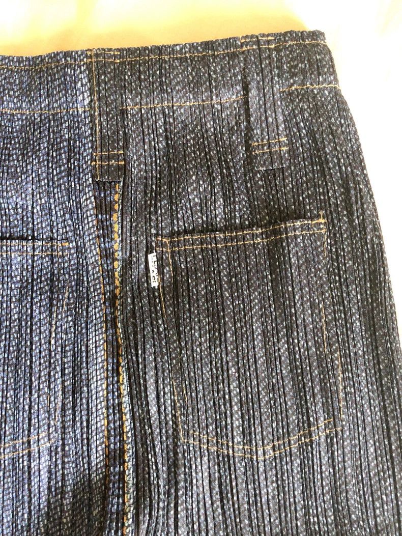 Issey Miyake Issey Miyake size:3 Blue denim skirt Size 22" - 3 Thumbnail