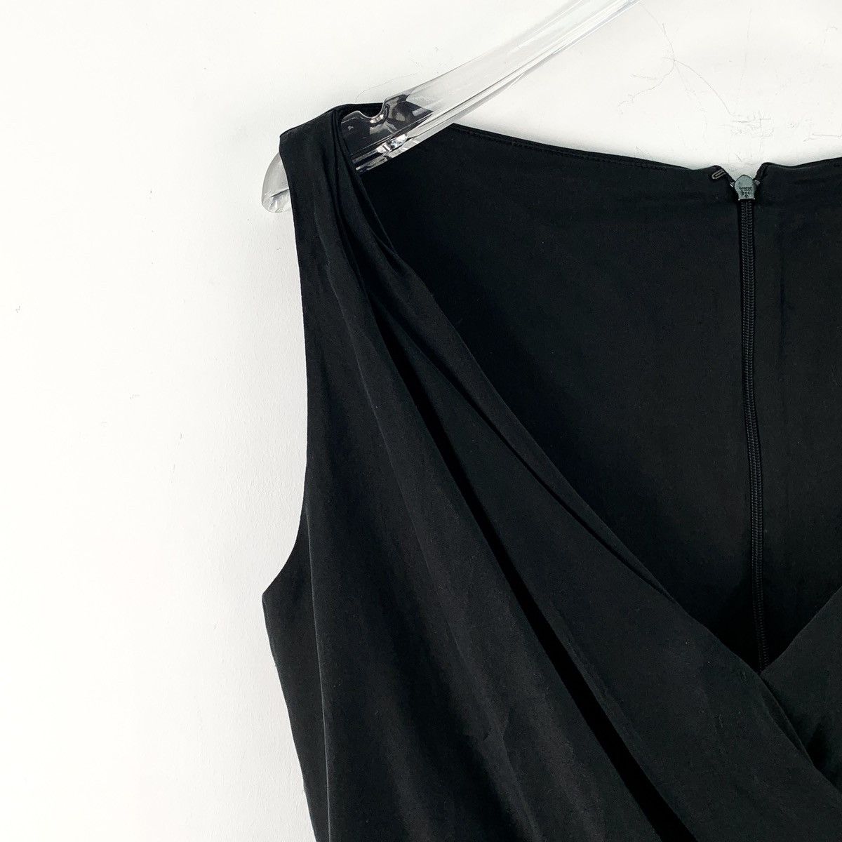 Dior Dior Black V-neck Ruched Silk Sleeveless Dress K26WX Size M / US 6-8 / IT 42-44 - 3 Thumbnail