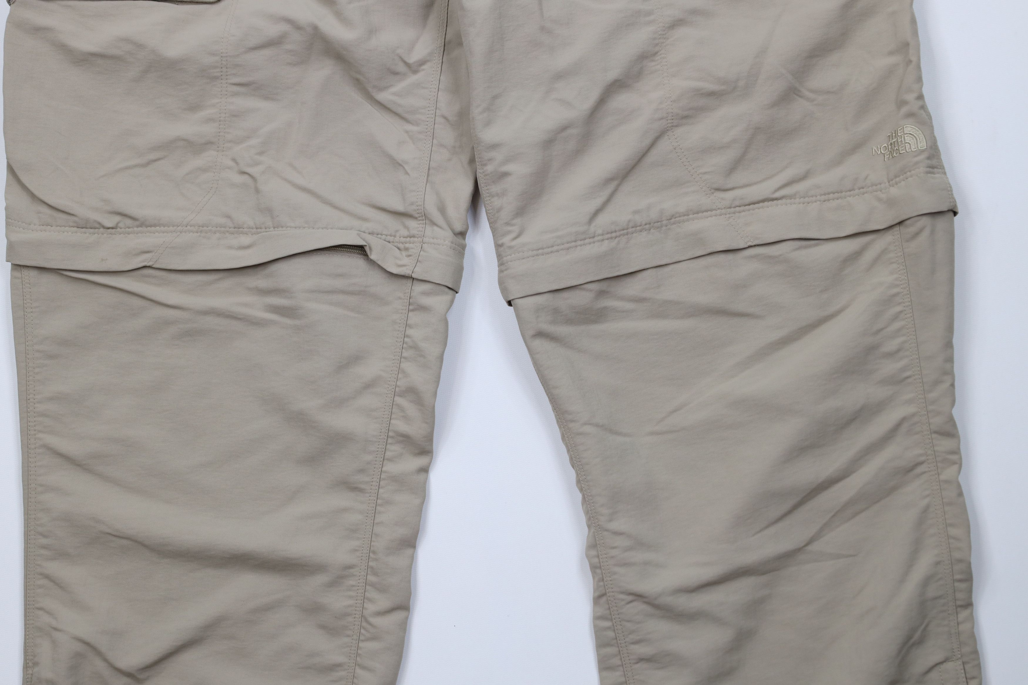 The North Face Vintage The North Face Wide Leg Cargo Pants Shorts Size US 38 / EU 54 - 3 Thumbnail