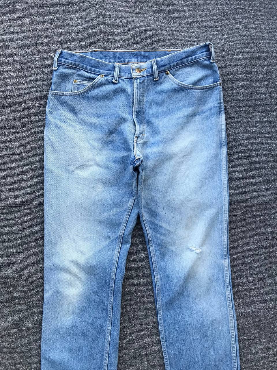 Lee VINTAGE 80S LEE LIGHTWASH DISTRESSED JEAN W34X30 Size US 34 / EU 50 - 11 Thumbnail