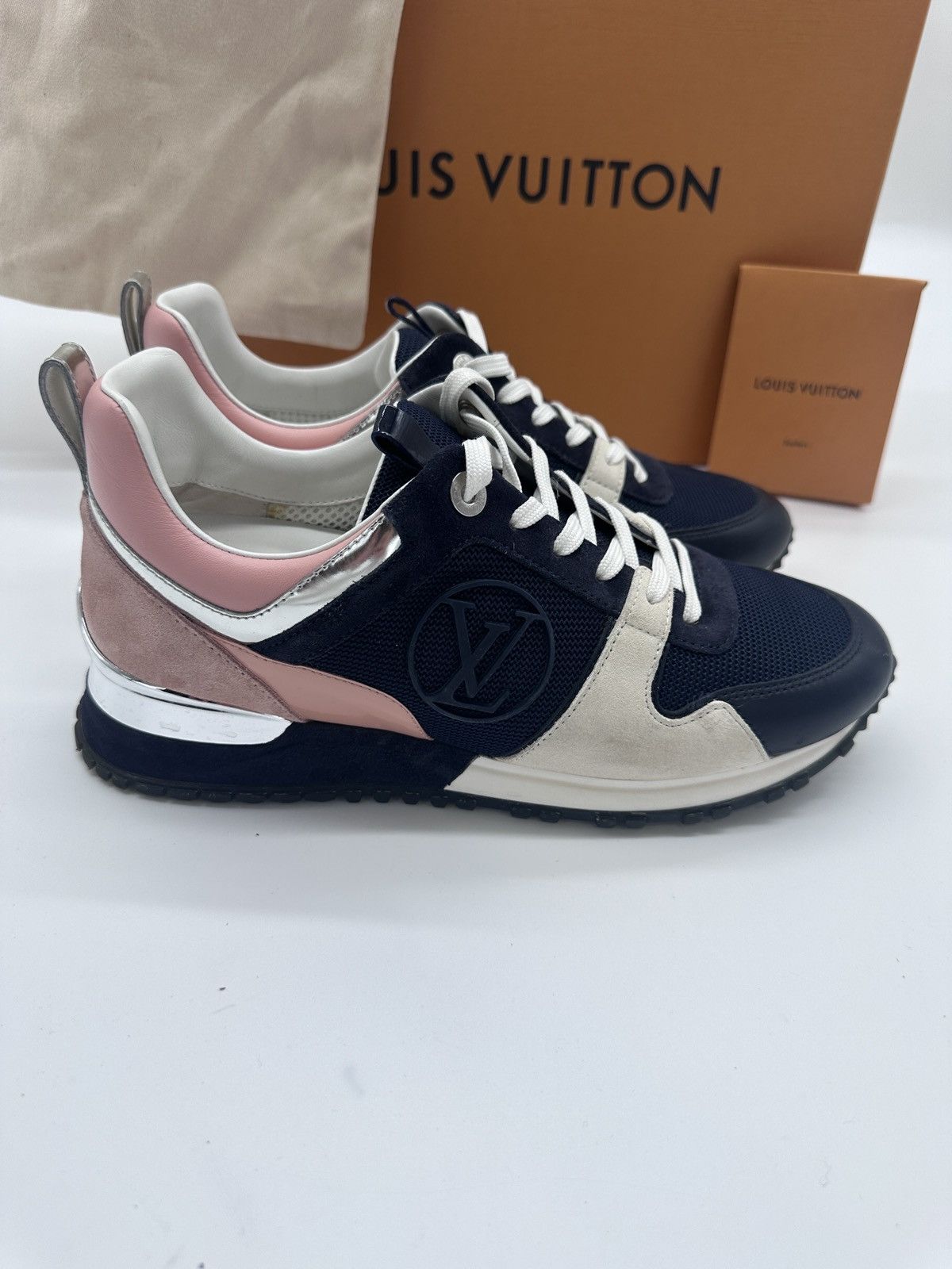 Louis Vuitton Louis Vuitton Runaway Sneakers Women’s 38.5 Brand New in Box Size US 7.5 / IT 37.5 - 3 Thumbnail