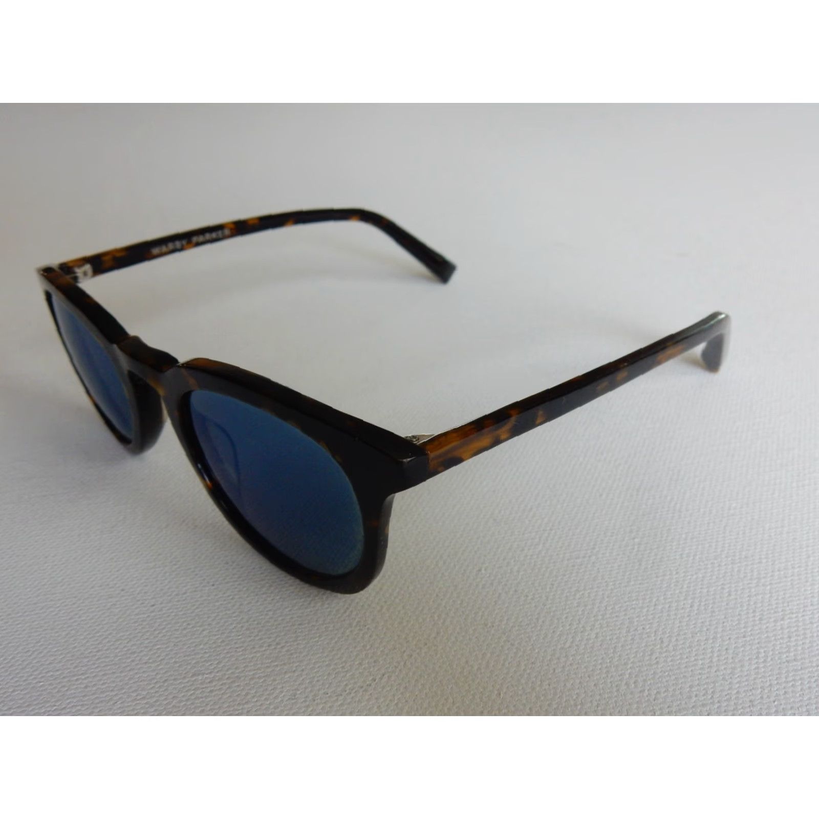 Parker VINTAGE Warby Parker Downing Sunglasses Keyhole Blue Unisex Adults Size ONE SIZE - 3 Thumbnail