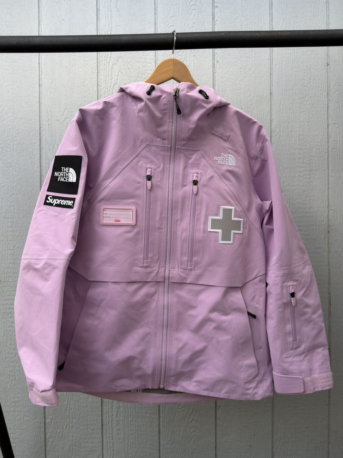 Supreme X The North Face Summit Series Rescue Moutain Pro