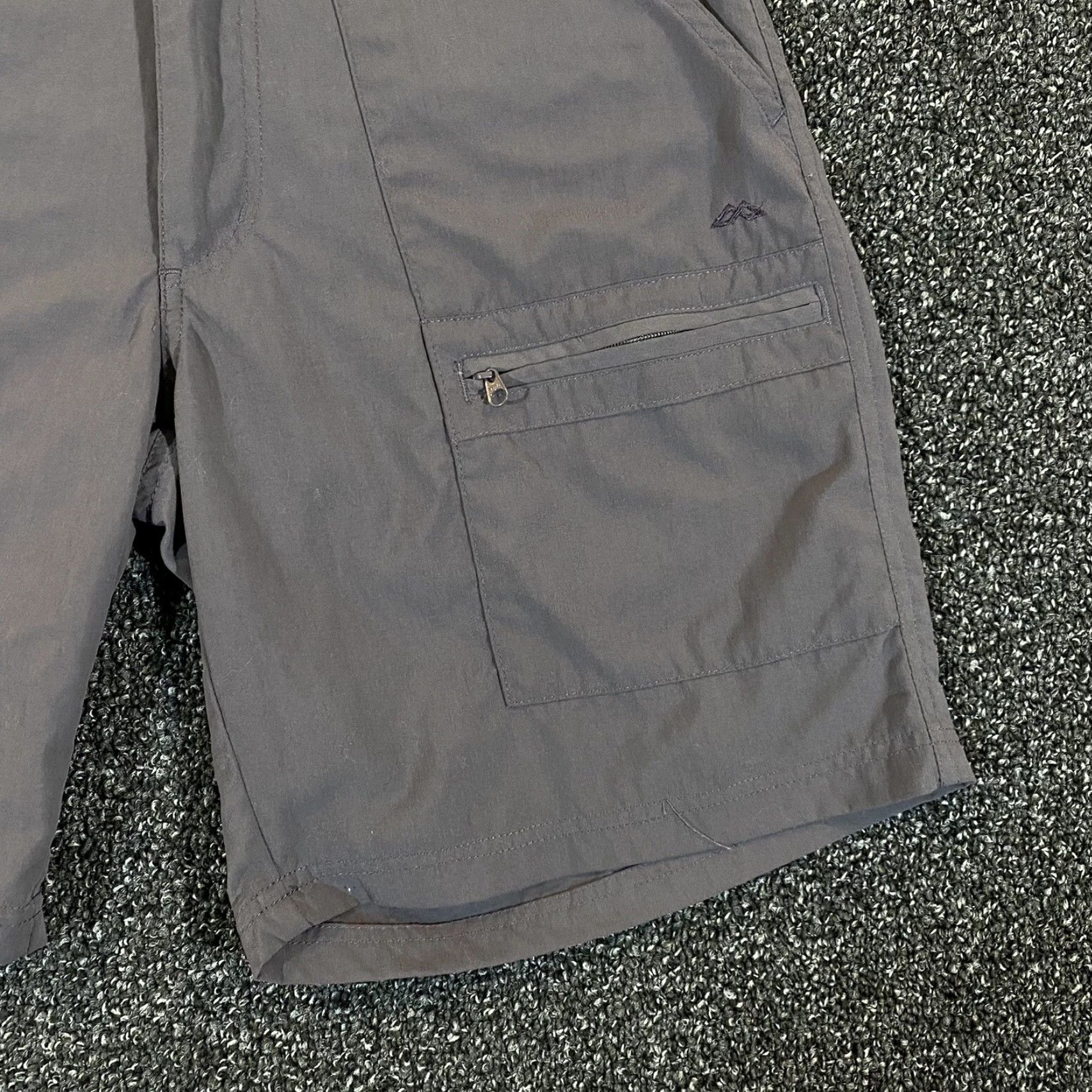 Kathmandu Kathmandu Shorts Womens 8 Gray Cargo Chino Khaki 8” Inseam Hiking Outdoors Size 30" / US 8 / IT 44 - 3 Thumbnail