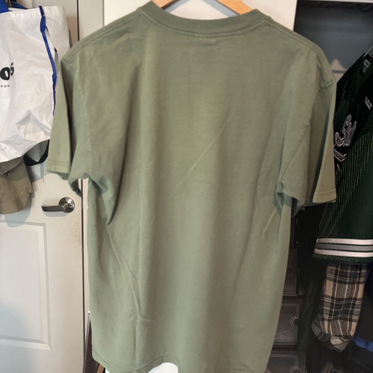 Vintage Faded Happy Camper 2001 T Shirt Y2K Smiley Face Shirt Size US M / EU 48-50 / 2 - 4 Thumbnail