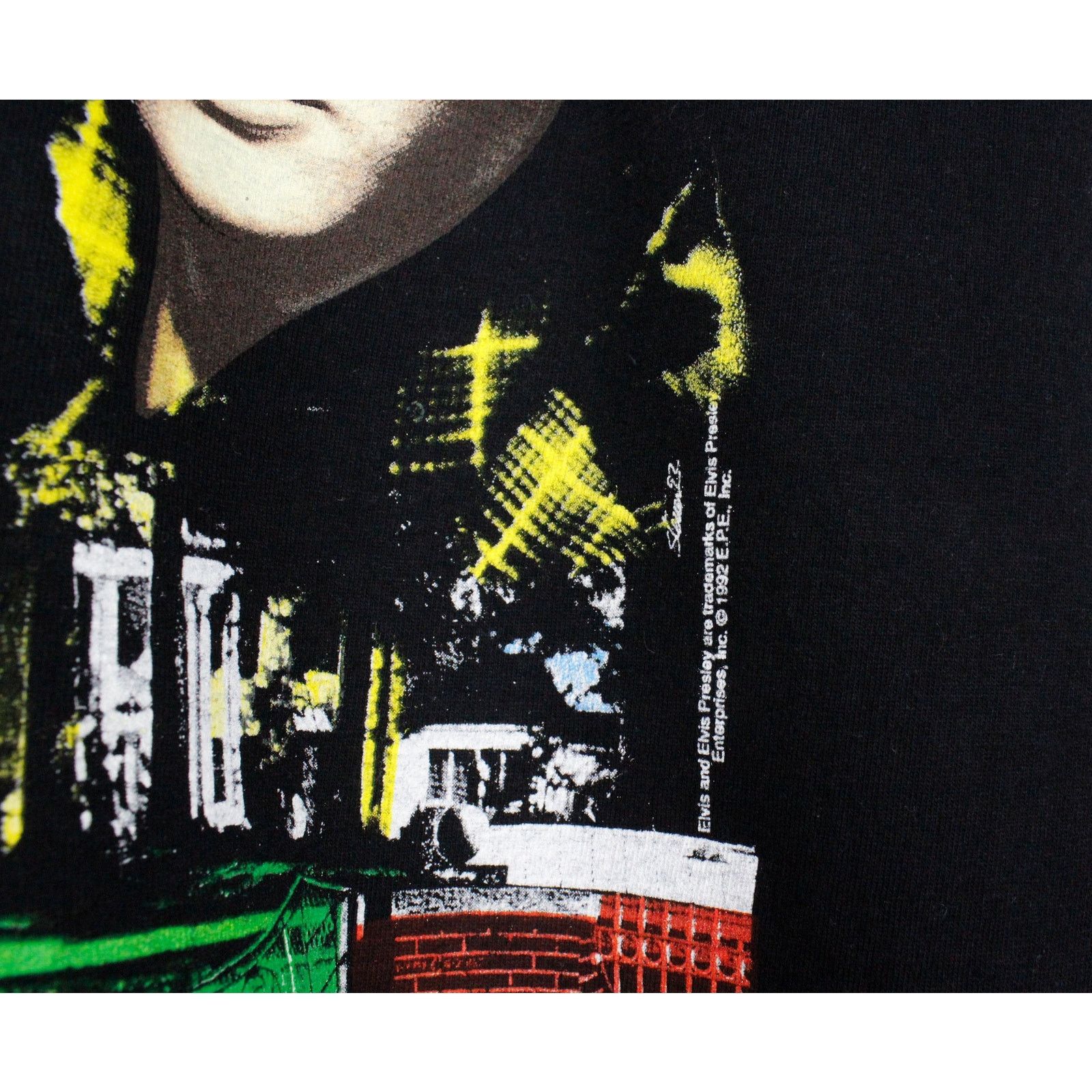 Band Tees Vintage Elvis Presley 1992 Graceland Graphic T-shirt Tee 90s Size US M / EU 48-50 / 2 - 4 Thumbnail