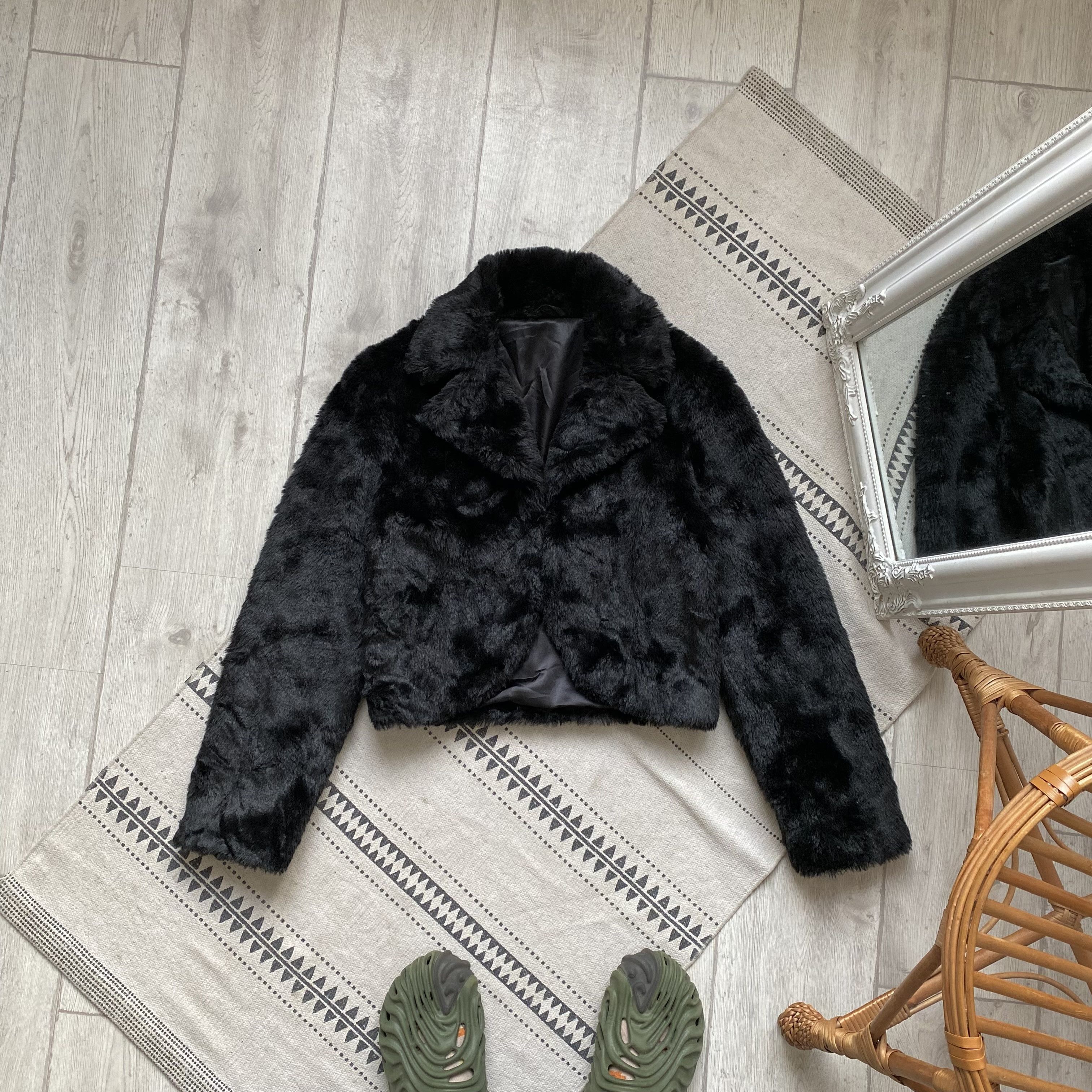 If Six Was Nine × Le Grande Bleu (L.G.B.) Black Full Faux
