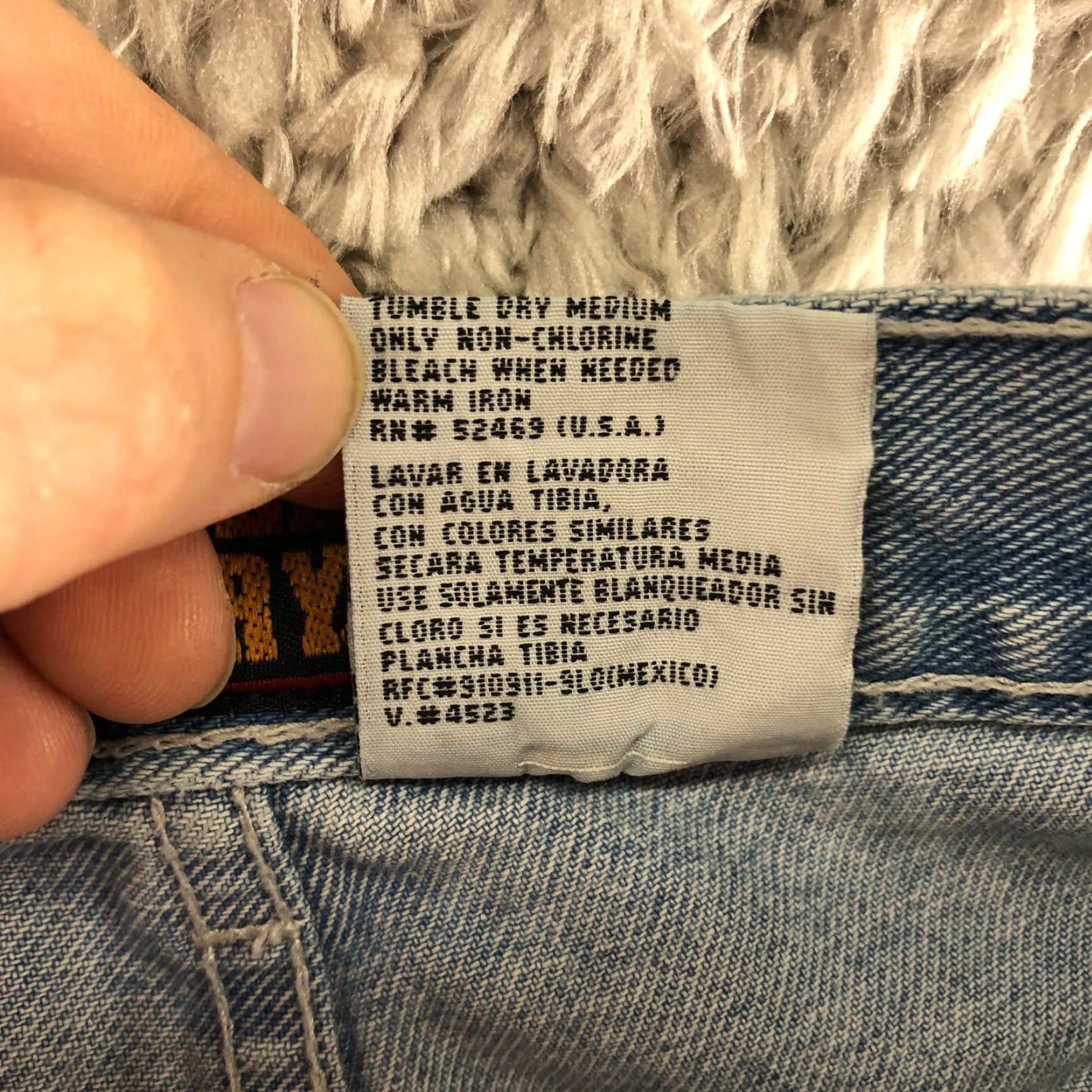 Faded Glory Faded Glory Bermuda Blue Jean Shorts Womens Size 10 Mid Rise Cuffed 28" Waist Denim Shorts Ladies Regular Fit Casual Size 28" / US 6 / IT 42 - 8 Thumbnail