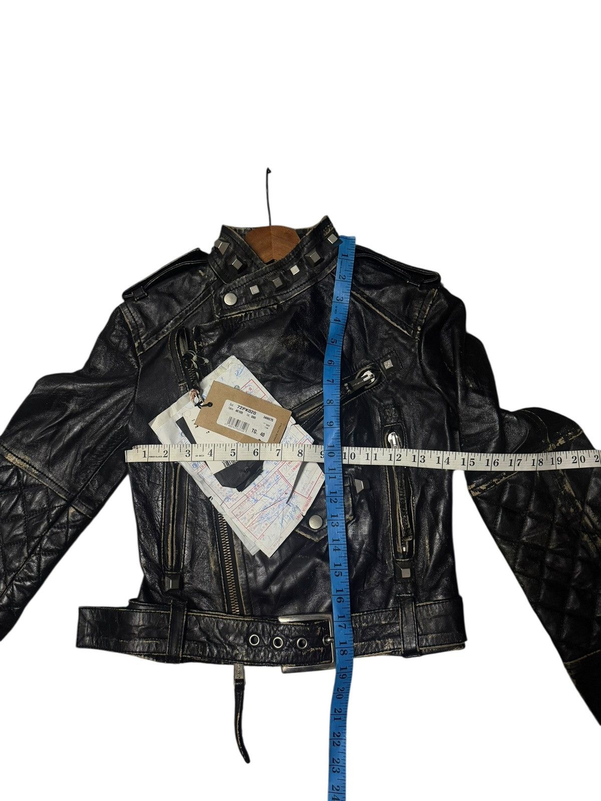 Dsquared2 Dsquared2 Fall 2005 Runway Studded Leather Jacket Size XS / US 0-2 / IT 36-38 - 19 Thumbnail