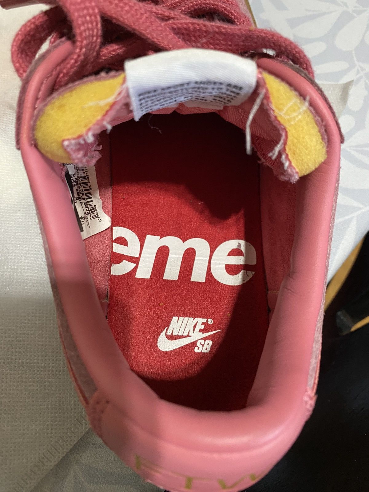 Nike × Supreme Nike Supreme x SB Blazer GT Low Desert Bloom Size US 9 / EU 42 - 9 Thumbnail